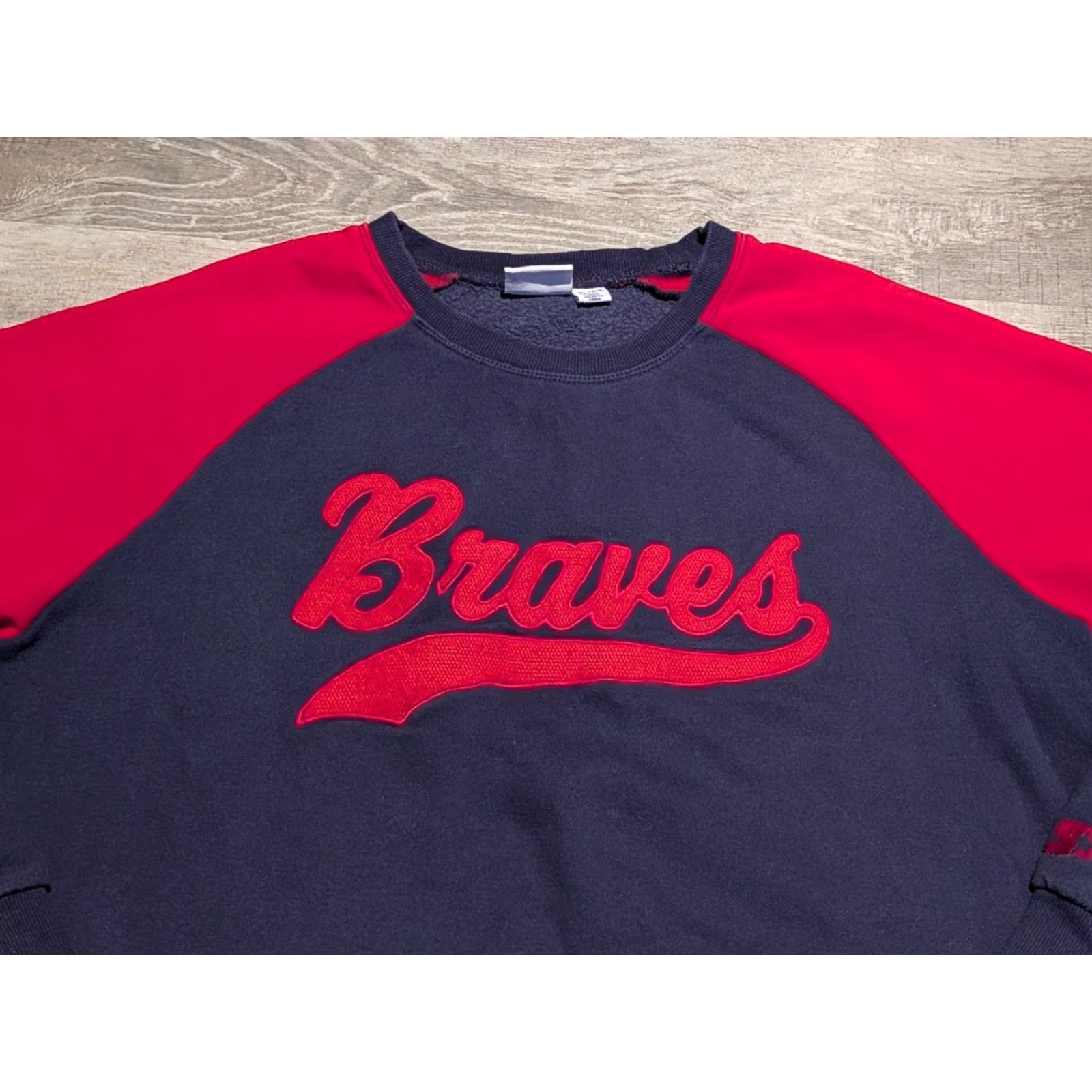 Starter Starter Atlanta Braves Crewneck Sweatshirt Men’s XL Colorblock Navy Red White Fleece Embroidered 90s Sports Pullover Size US XL / EU 56 / 4 - 4 Thumbnail