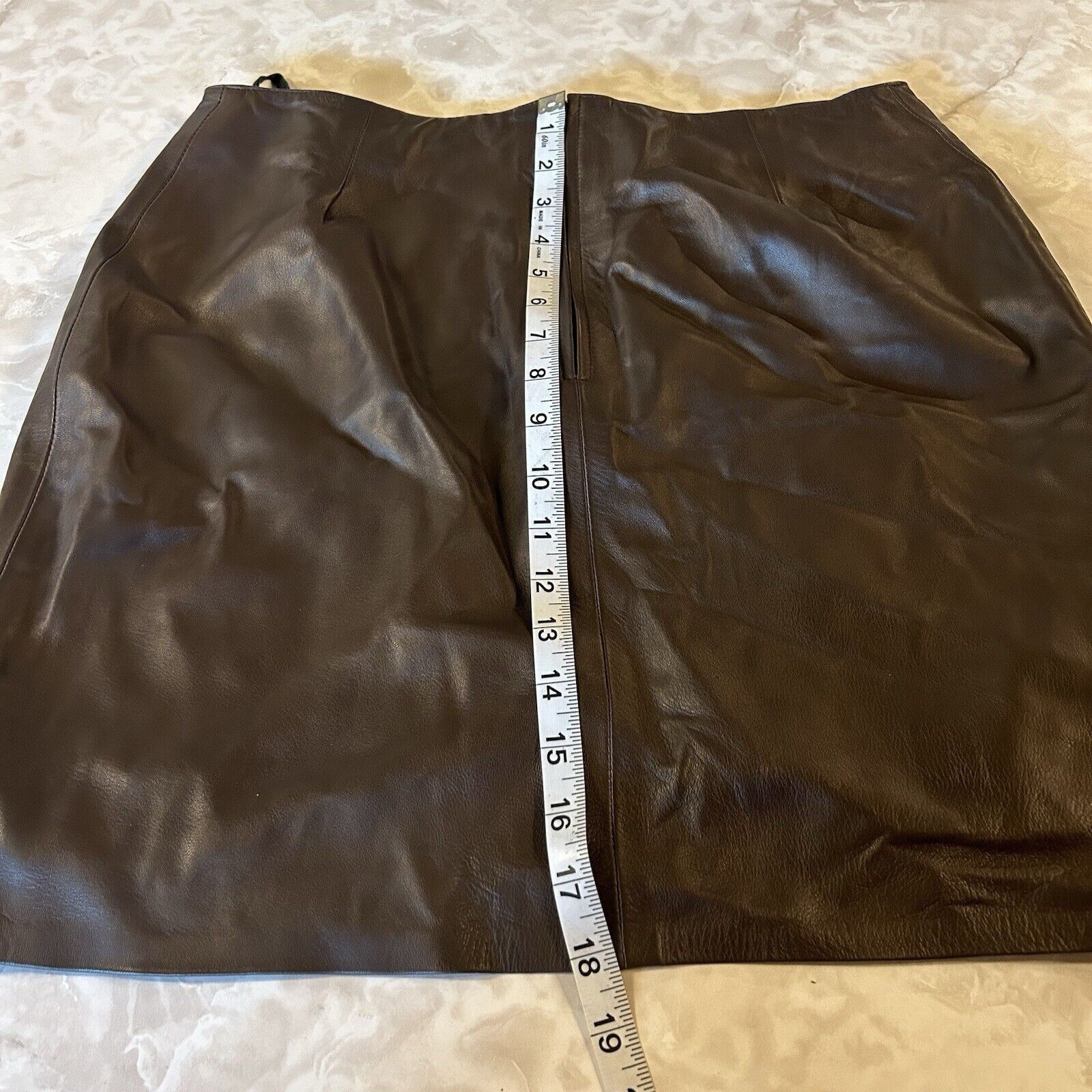 Vintage JOSE LUIS Brown Leather Skirt - Leather & Suede - Size 32 pr Size 32" / US 10 / IT 46 - 4 Thumbnail