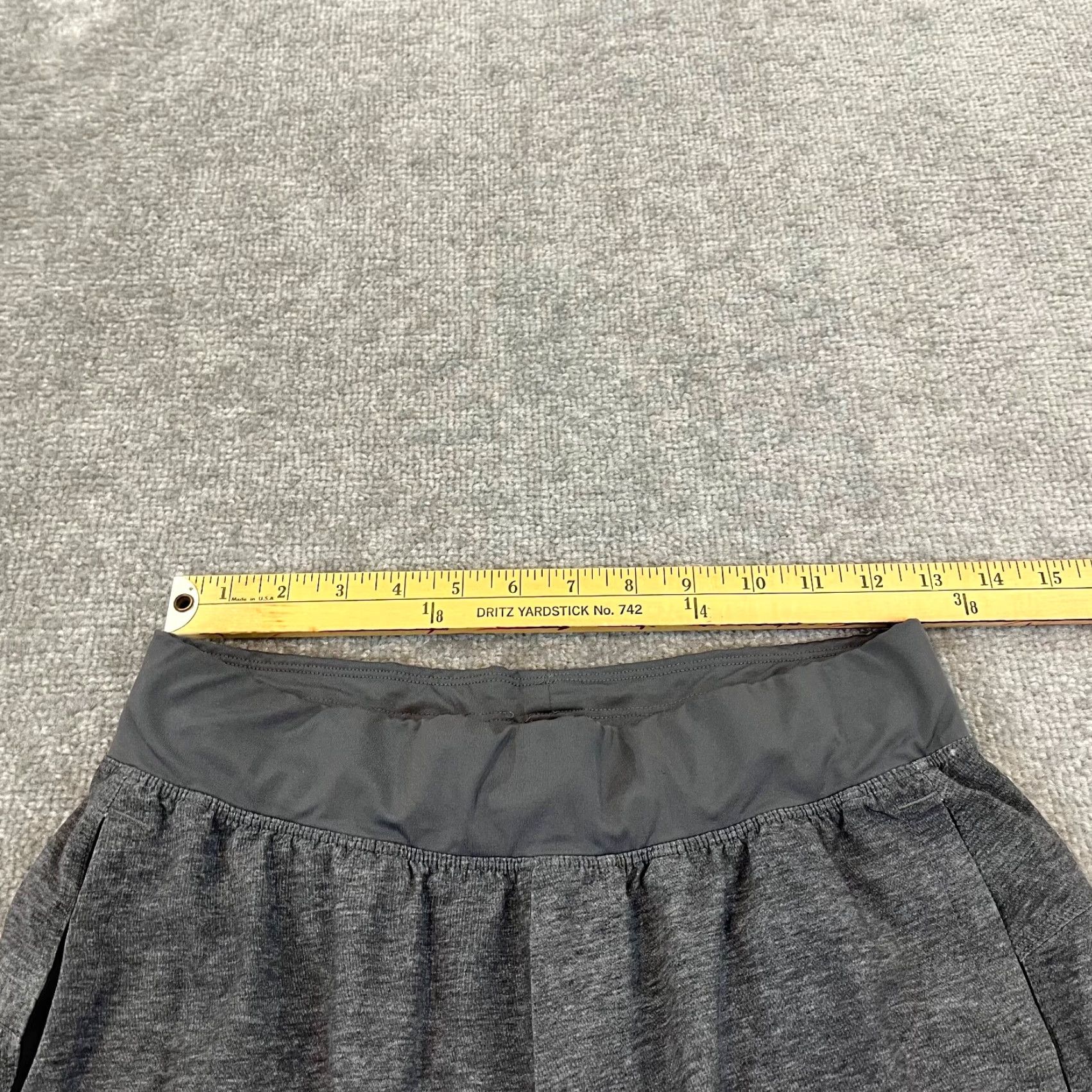 Lululemon Lululemon Shorts Mens Small 9" Gray T.H.E Linerless Gym Training Workout M7Y0S Size US 29 - 6 Thumbnail