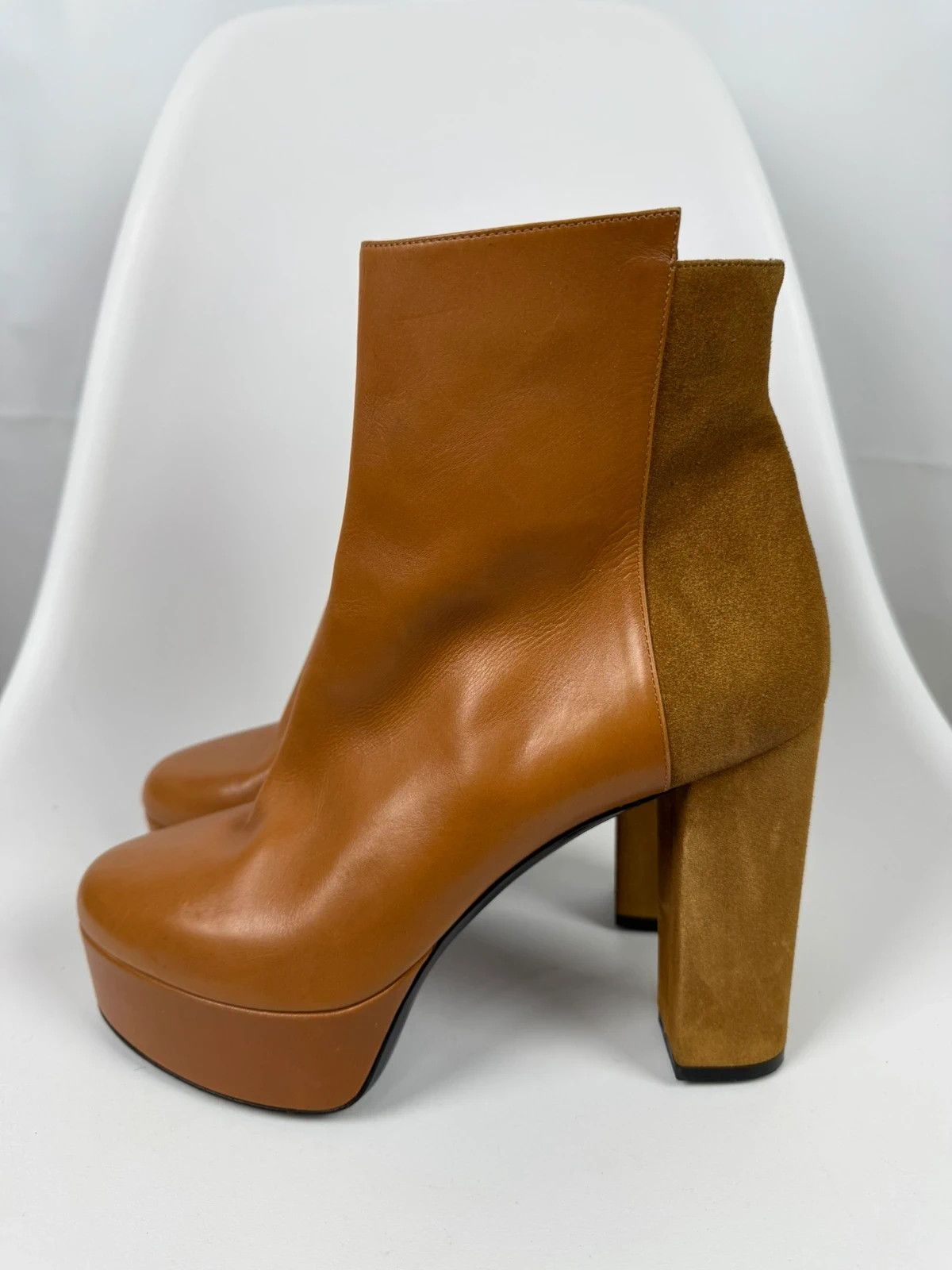 Barbara Bui Barbara Bui Genuine Leather Block Heel Boots size 40 Size US 10 / IT 40 - 3 Thumbnail