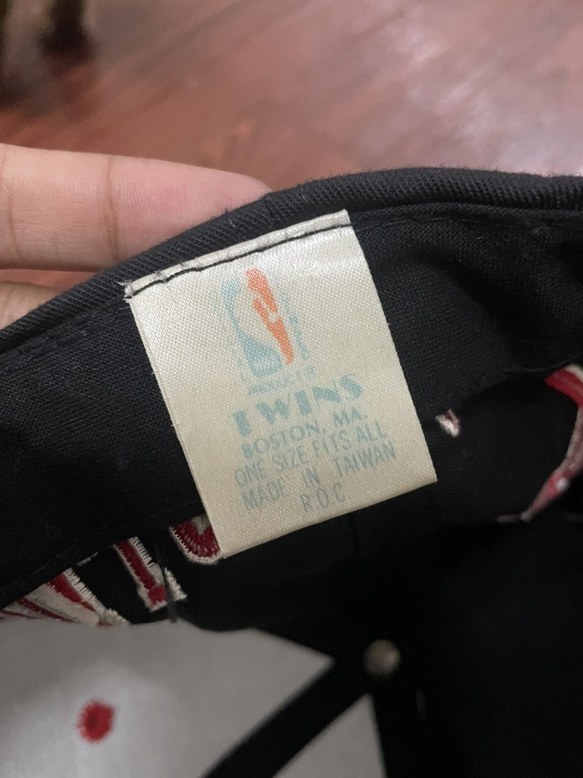 Vintage Vintage 90's Chicago Bulls Snapback Twin Enterprise NBA Size ONE SIZE - 7 Thumbnail