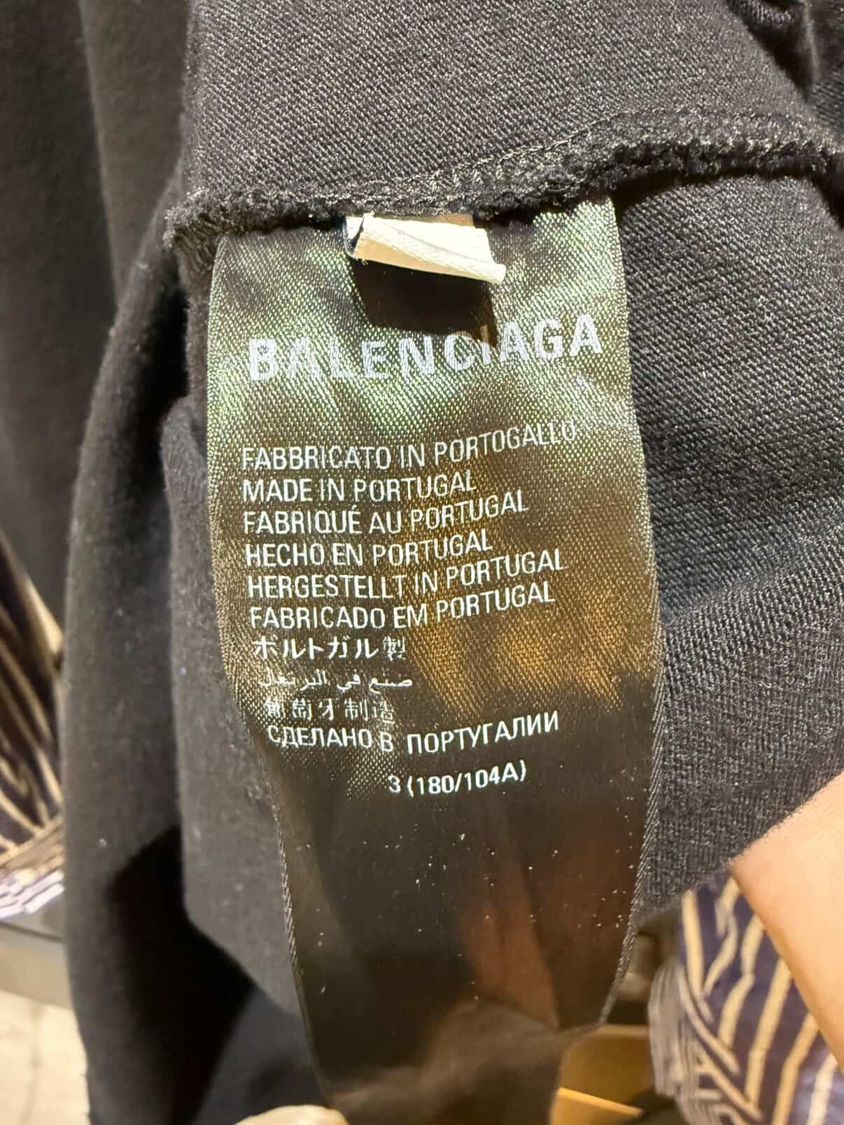 Balenciaga Balenciaga Political Campaign Layered Shirt Size US L / EU 52-54 / 3 - 5 Thumbnail