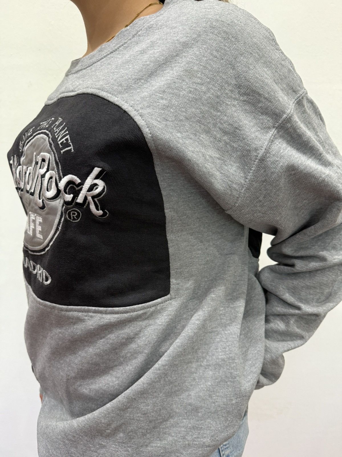 Hard Rock Cafe Hard Rock Café Rework Patchwork Sweatshirt (Rare) – Size XL Size US XL / EU 56 / 4 - 2 Thumbnail