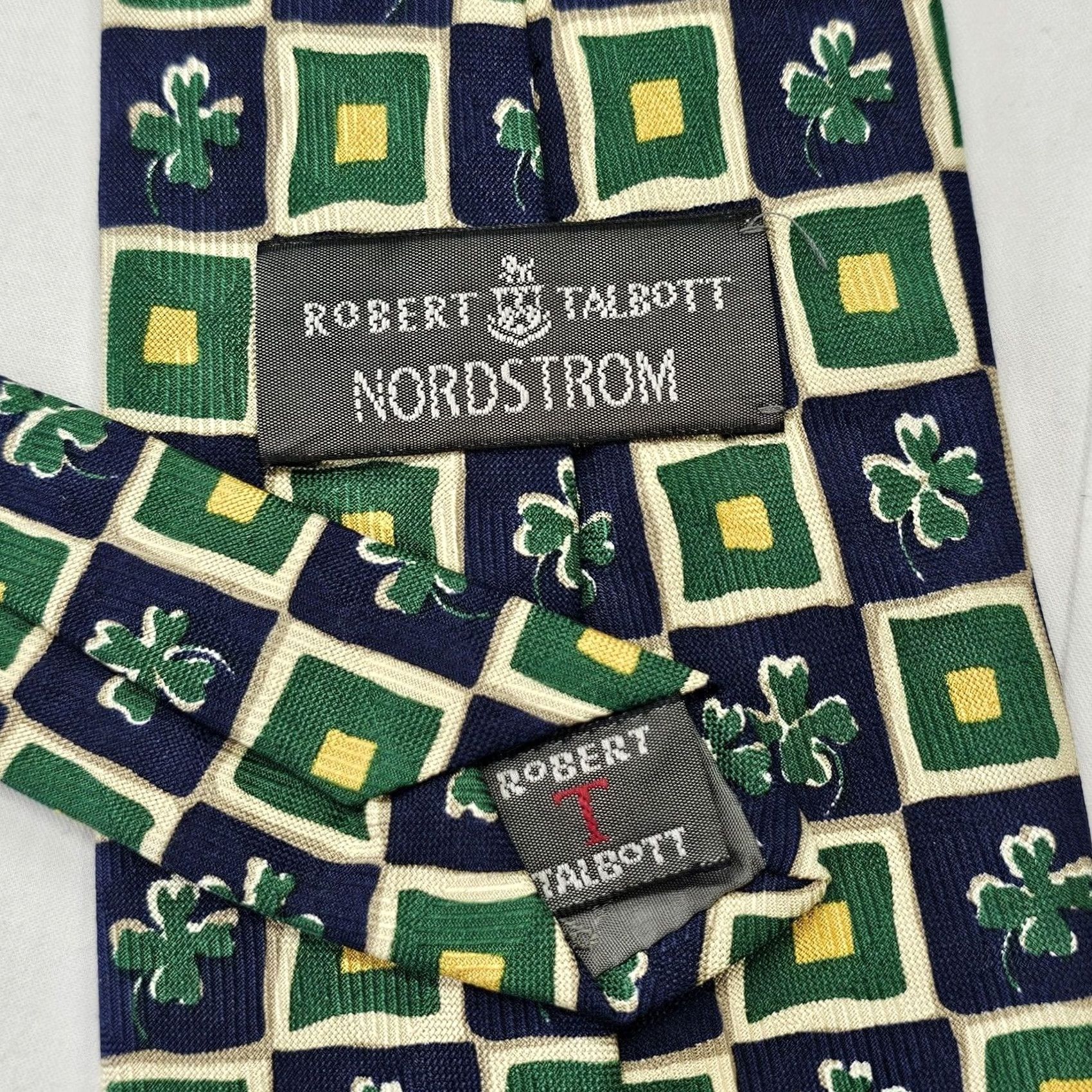 Robert Talbott Robert Talbott Necktie Mens Green Blue Silk Clover St. Patricks Woven Tie USA Tie Pattern Geometric Adult Classic 57 1/2" 4" Width Mens Size ONE SIZE - 7 Thumbnail