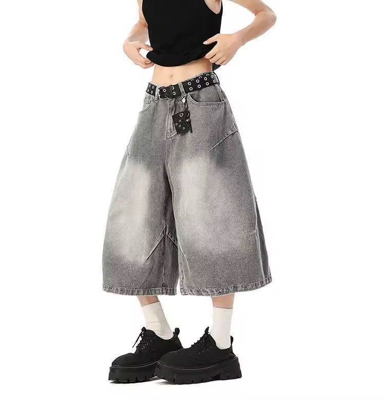 Other Baggy shorts with unique design/look Size US 34 / EU 50 - 2 Thumbnail