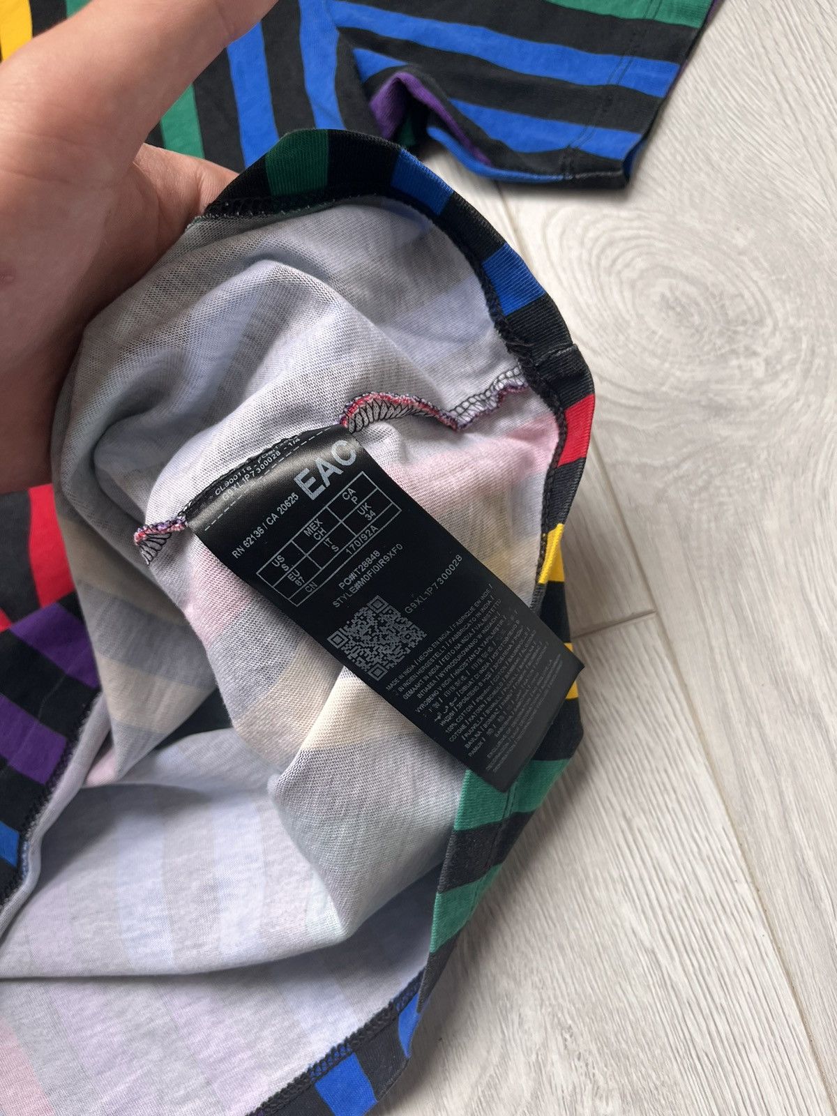 Guess × J Balvin Guess J Balvin striped multicolour retro style t shirt Size US M / EU 48-50 / 2 - 5 Thumbnail