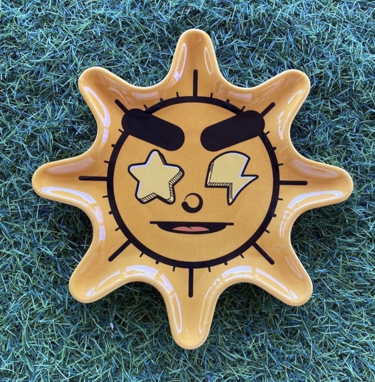 Big (Glo Gang) Dinner Plate Sun Style Ceramic toy new