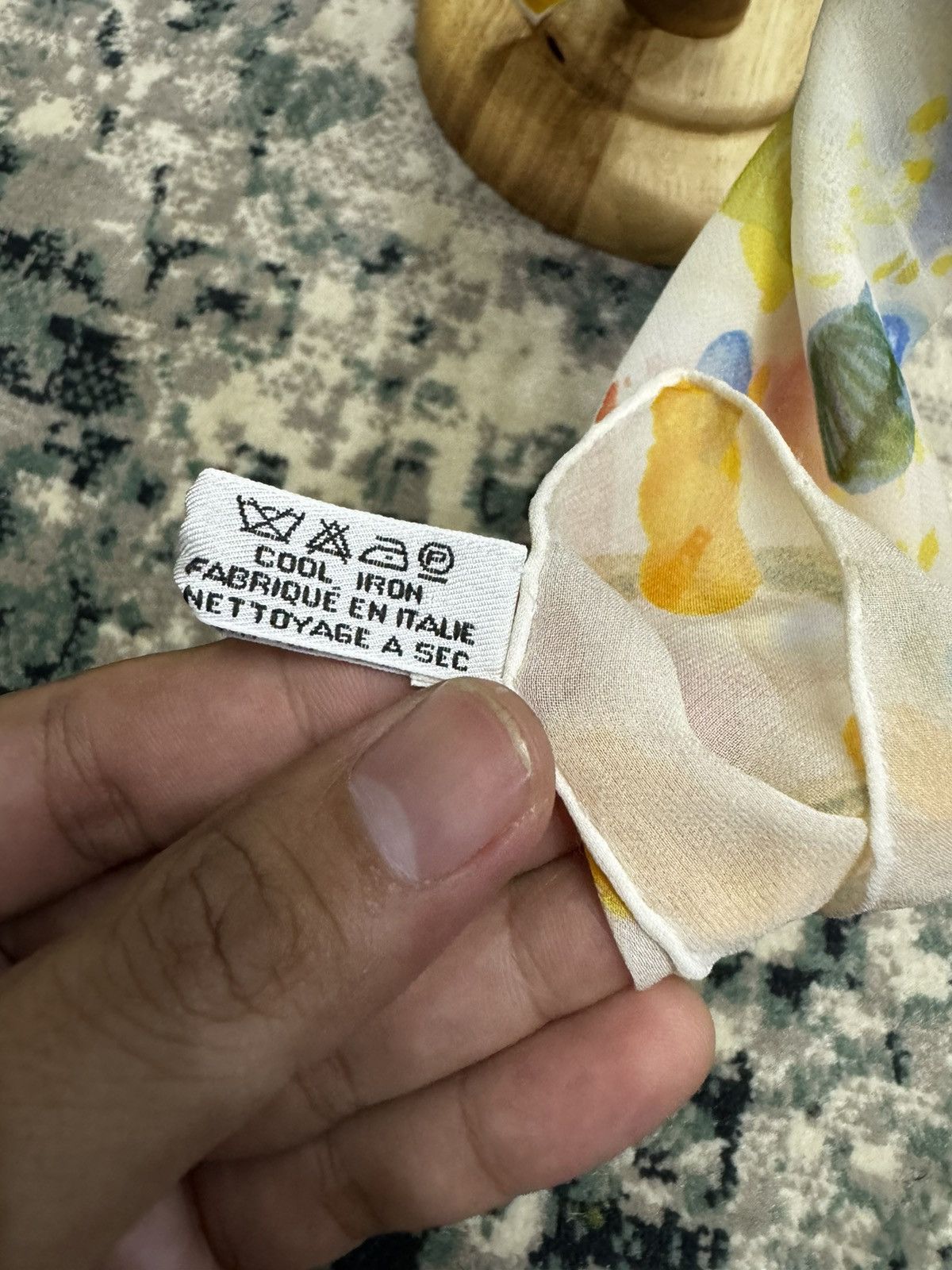 Celine CELINE IZAK ZENOU COQUILLAGES ET CRESTACES SILK SCARF Size ONE SIZE - 6 Thumbnail