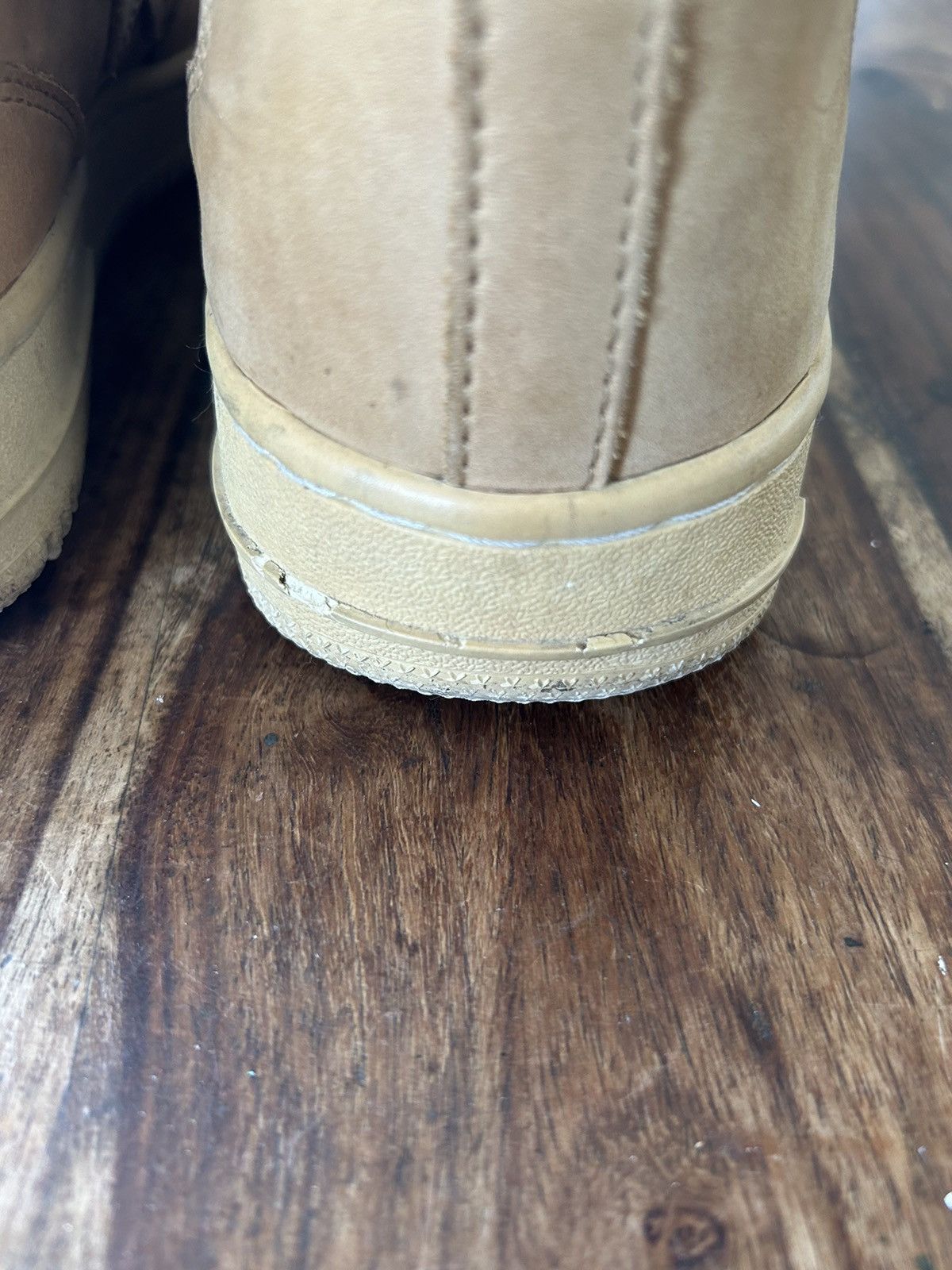 Bape 00s Nigo Era Bape Bapesta FS-019 Mid Suede Wheat Size US 10 / EU 43 - 11 Thumbnail