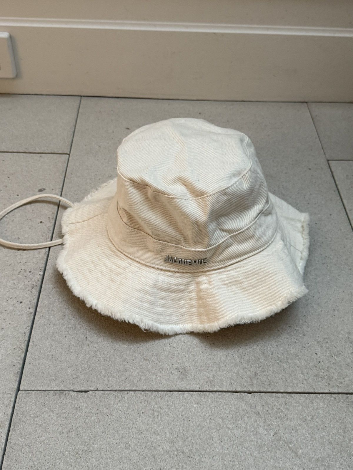 Jacquemus Beige Bucket Hat
