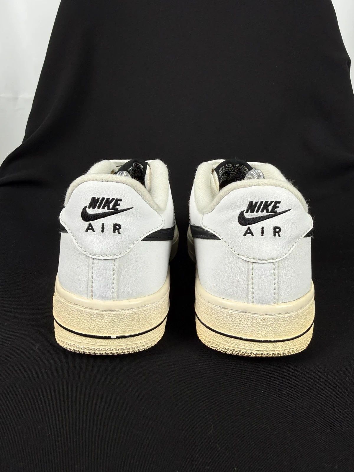 Nike Nike Air Force 1 Trainers size 37.5 Size US 7 / IT 37 - 4 Thumbnail