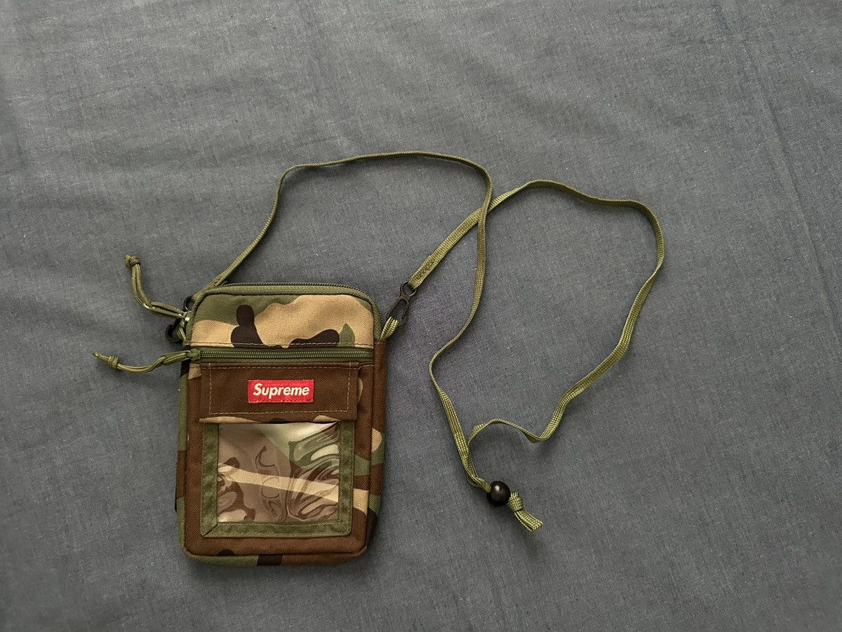 Supreme Supreme camo pouch Size ONE SIZE - 1 Thumbnail