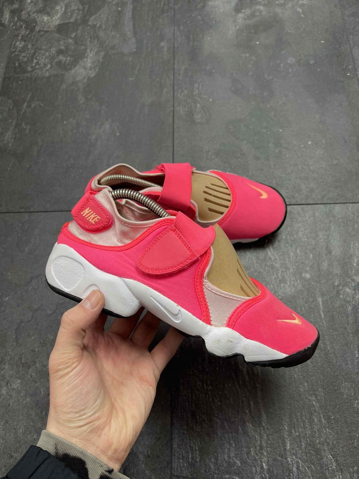 Nike × Streetwear × Vintage Vintage Nike rift tabi swoosh shoes Size US 6 / IT 36 - 2 Thumbnail