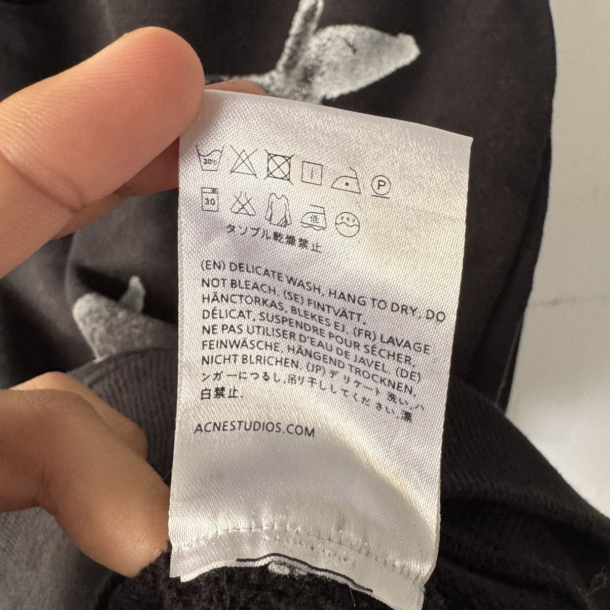 Acne Studios Acne Studios Bliss Merci Paw13 Stars Sweatshirt Size US M / EU 48-50 / 2 - 5 Thumbnail
