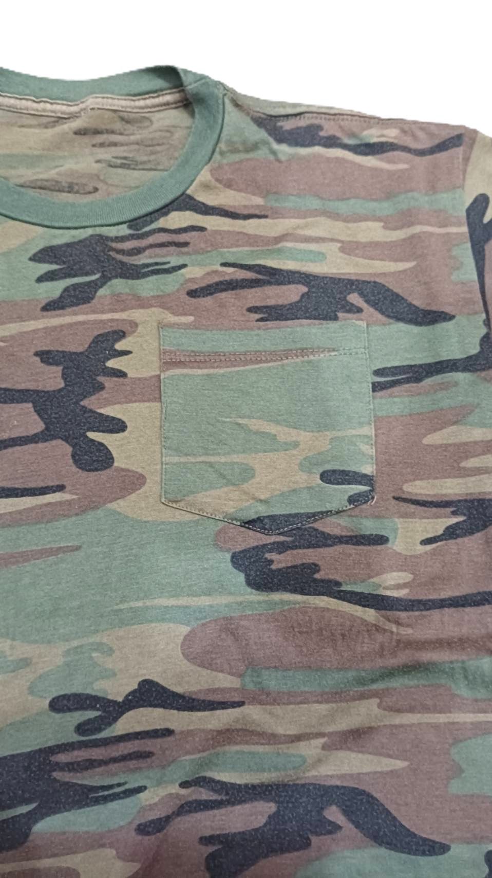 Other 90s vintage camo t shirt Size US L / EU 52-54 / 3 - 4 Thumbnail