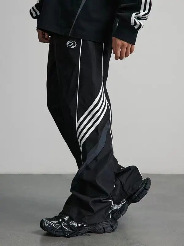 Japanese Brand Retro side striped casual straight sports trousers Size US 32 / EU 48 - 1 Thumbnail