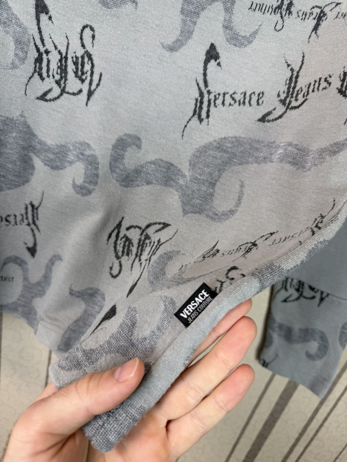 Versace Jeans Couture Archive Versace Jeans Couture All-over Logo Longsleeve Size S / US 4 / IT 40 - 5 Thumbnail