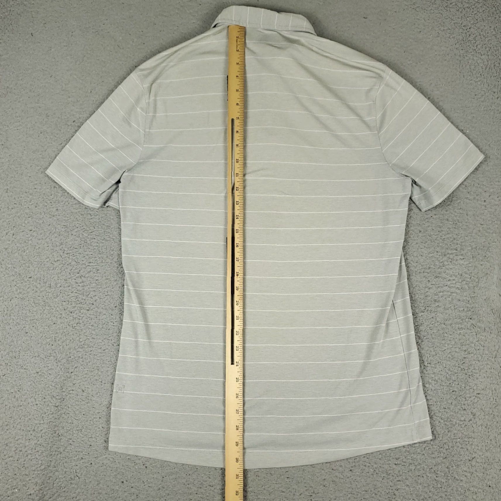 Lululemon Lululemon Polo Shirt Mens L Gray Striped Active Golf Short Sleeve Polo Shirt Mens Gray Striped Stretch Cotton Blend Polyester Size US L / EU 52-54 / 3 - 4 Thumbnail