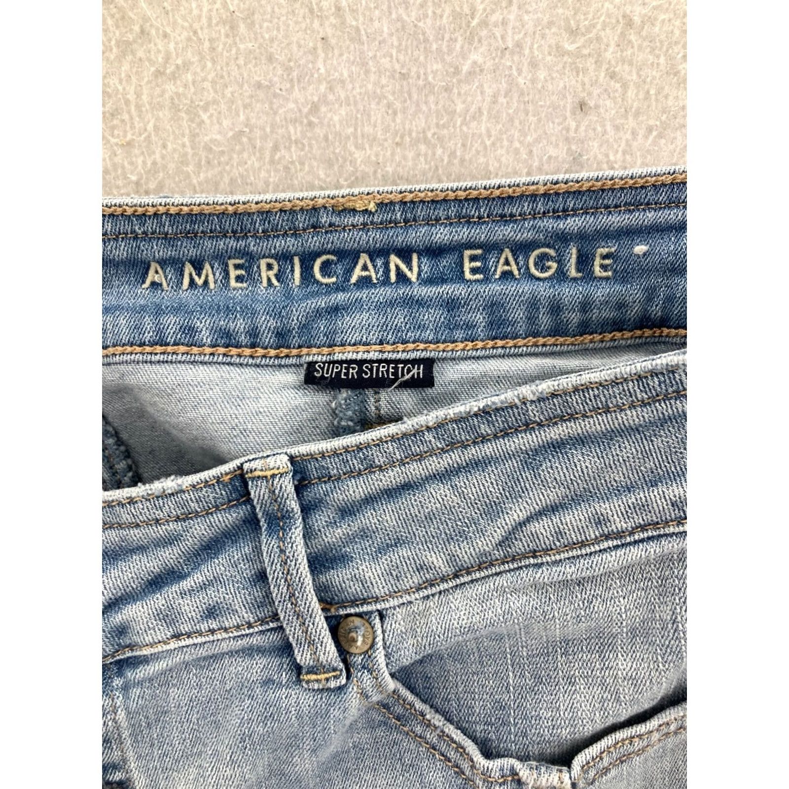 American Eagle Outfitters American Eagle Outfitters Denim Skirt Womens 6 Blue Short Denim Skirt Womens 6 Blue Jeans Size 28" / US 6 / IT 42 - 7 Thumbnail
