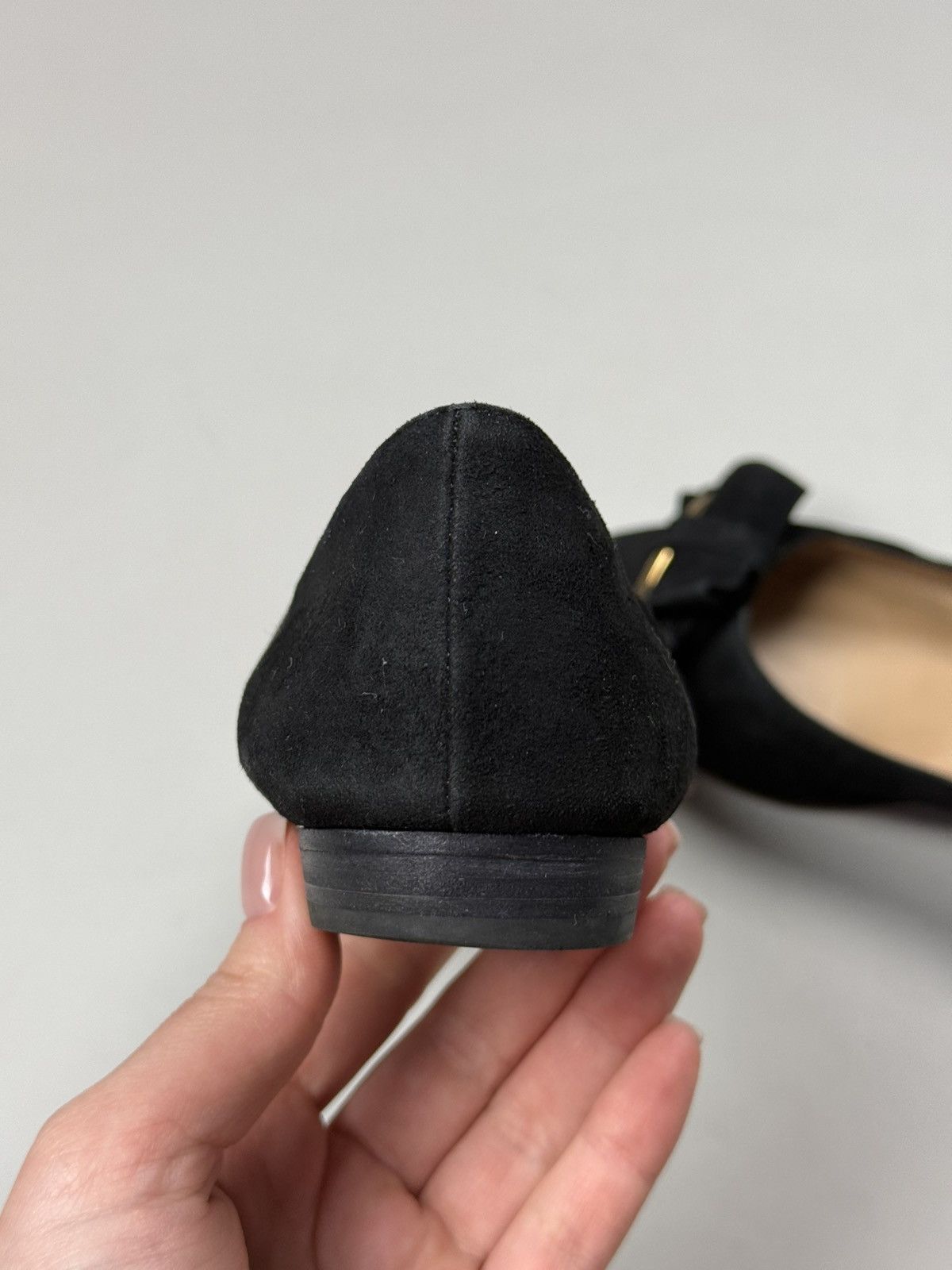 Salvatore Ferragamo Salvatore Ferragamo Ladies Suede Flats Ballets Shoes Size US 8.5 / IT 38.5 - 15 Thumbnail