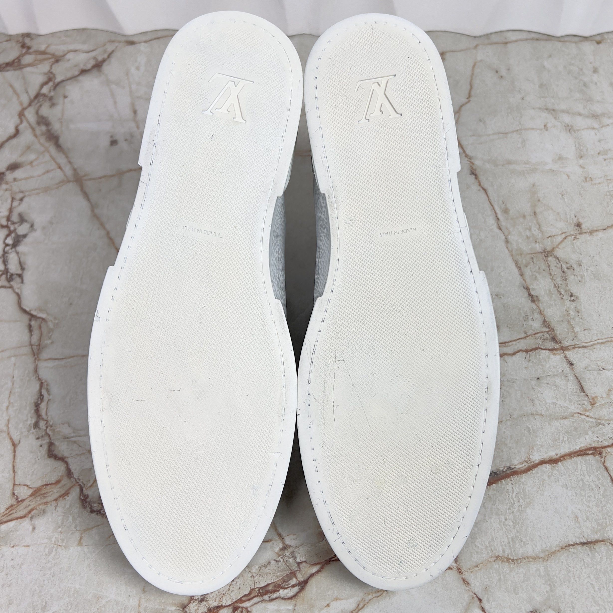 Louis Vuitton Match Up Sneaker LV Monogram Gray Leather Size US 11 / EU 44 - 10 Thumbnail