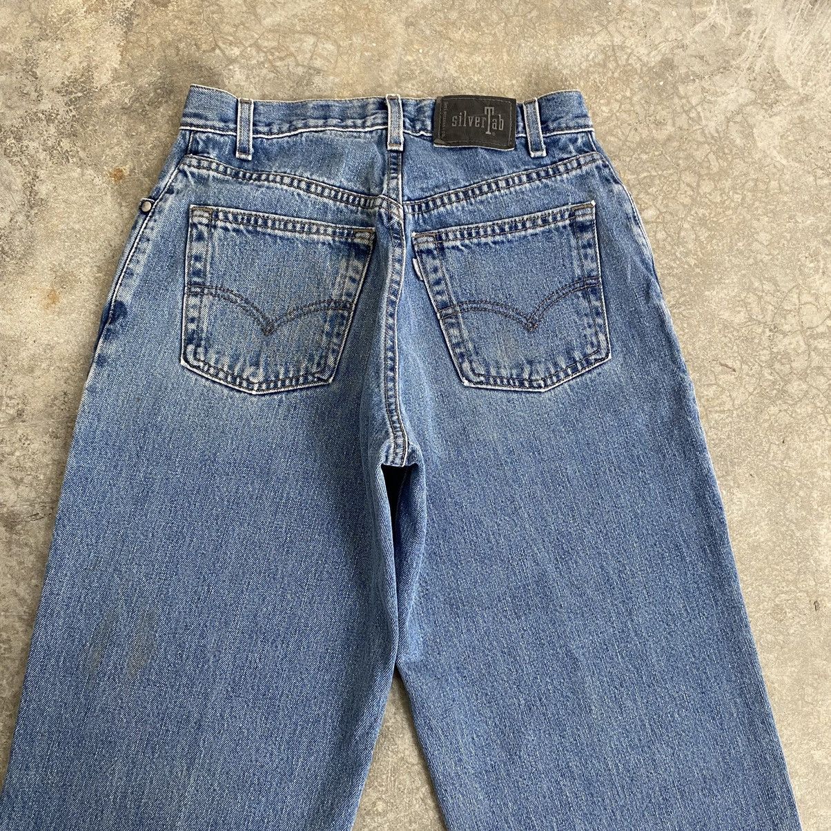 Levi's Vintage 1999 Levis Silvertab Washed Blue Loose Jeans Size US 28 / EU 44 - 12 Thumbnail