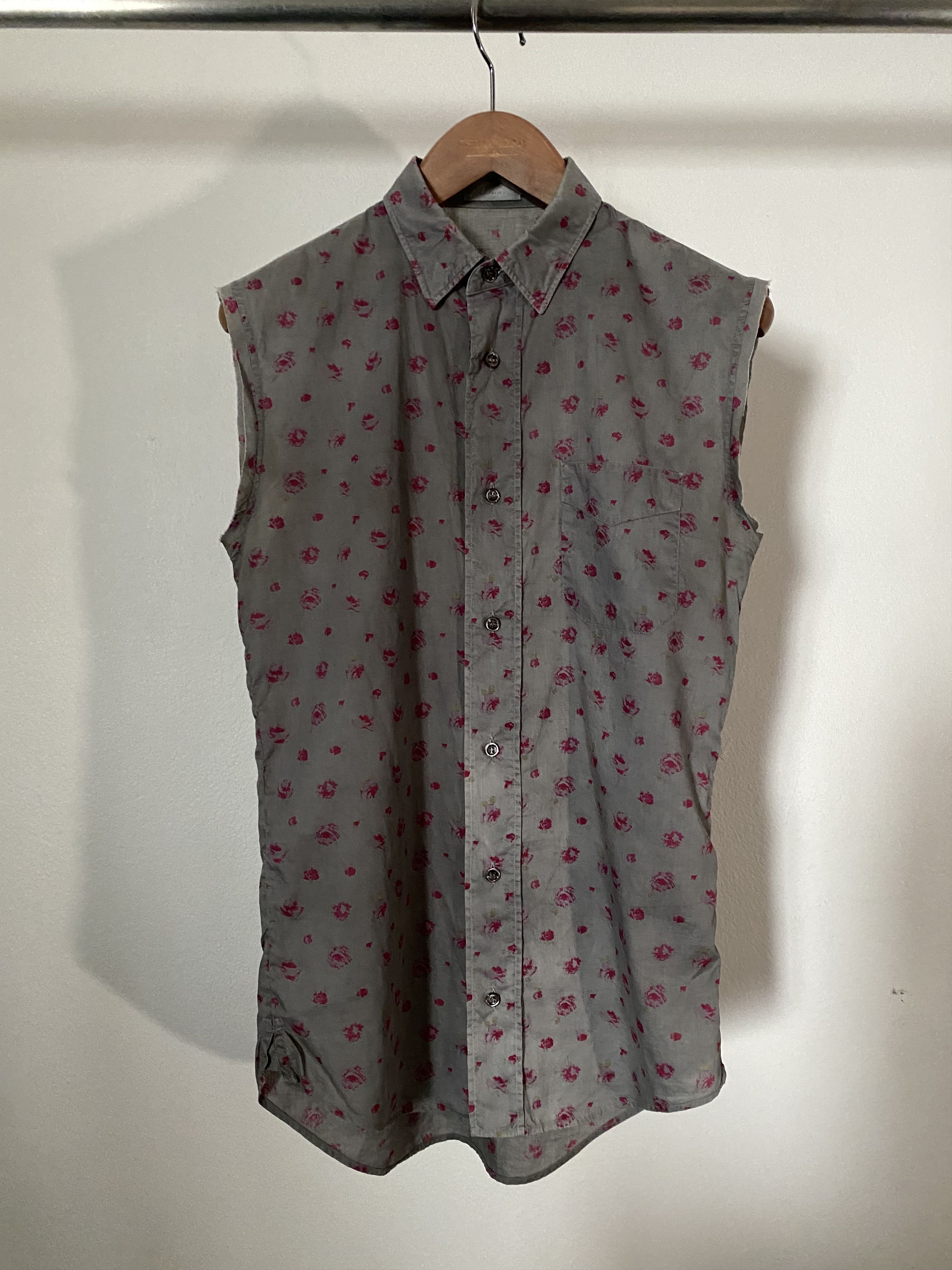 Dior SS/2005 Floral Sleeveless Shirt by Hedi Slimane Size US S / EU 44-46 / 1 - 1 Thumbnail