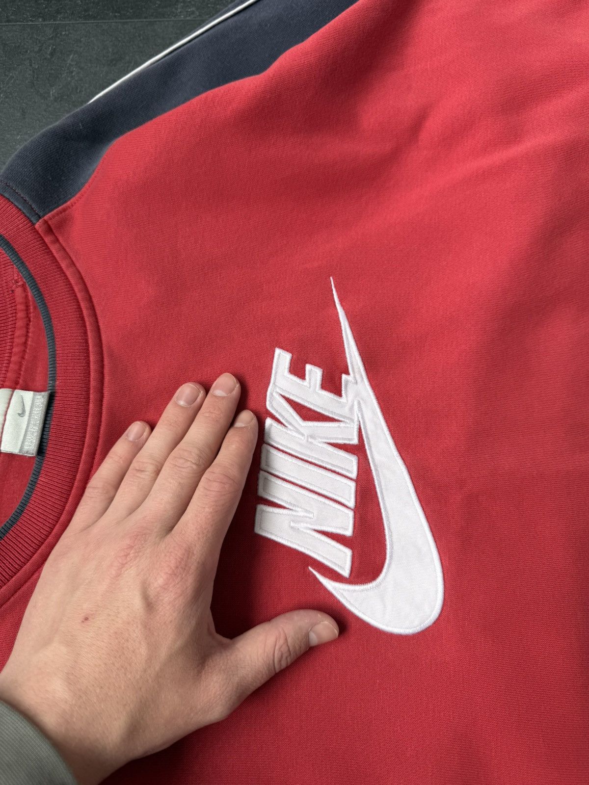 Nike × Streetwear × Vintage Vintage Nike big logo sweatshirt 90s Size US XL / EU 56 / 4 - 4 Thumbnail