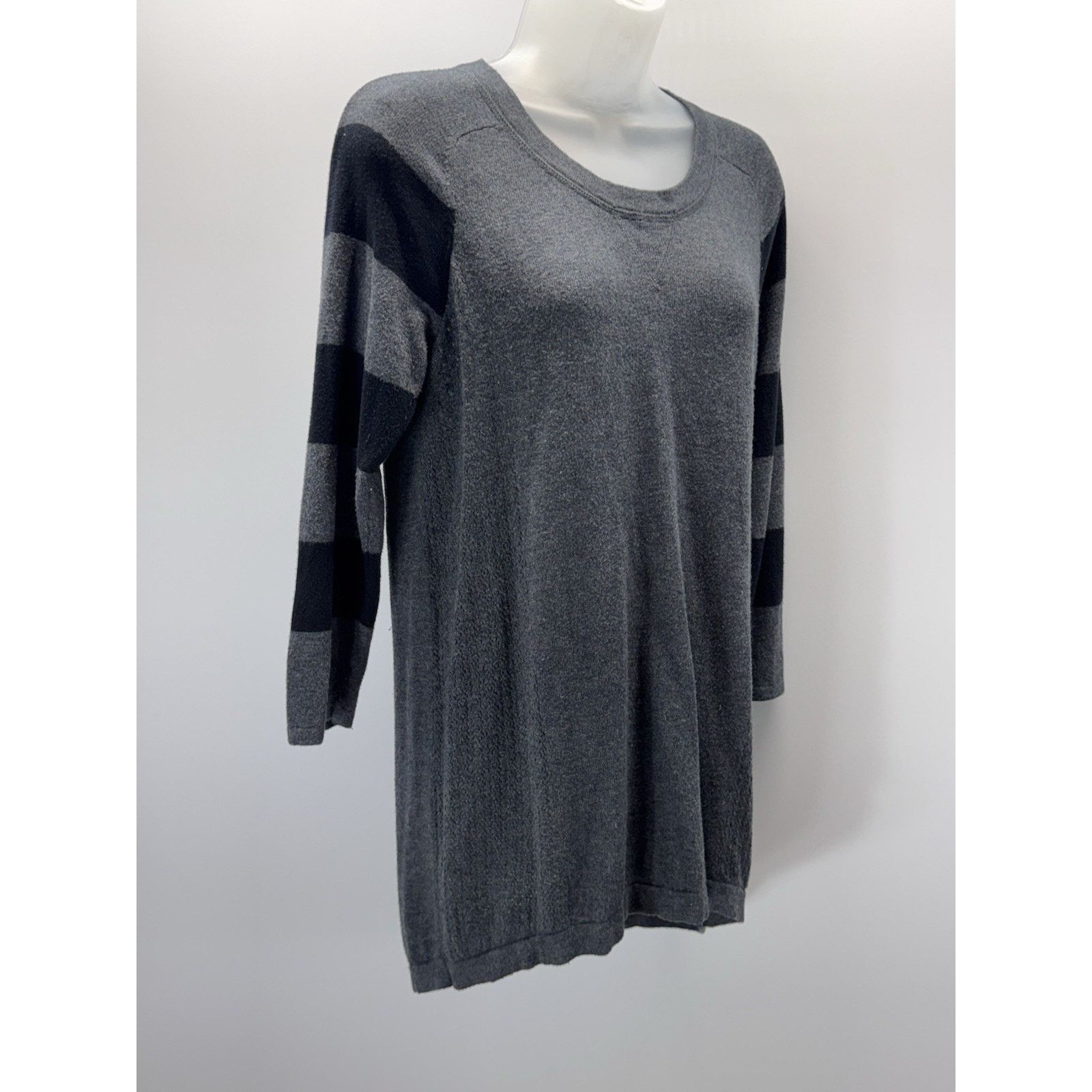 Other NEW DIRECTIONS Womens M Grey Black Striped Longsleeve Blouse Size M / US 6-8 / IT 42-44 - 2 Thumbnail