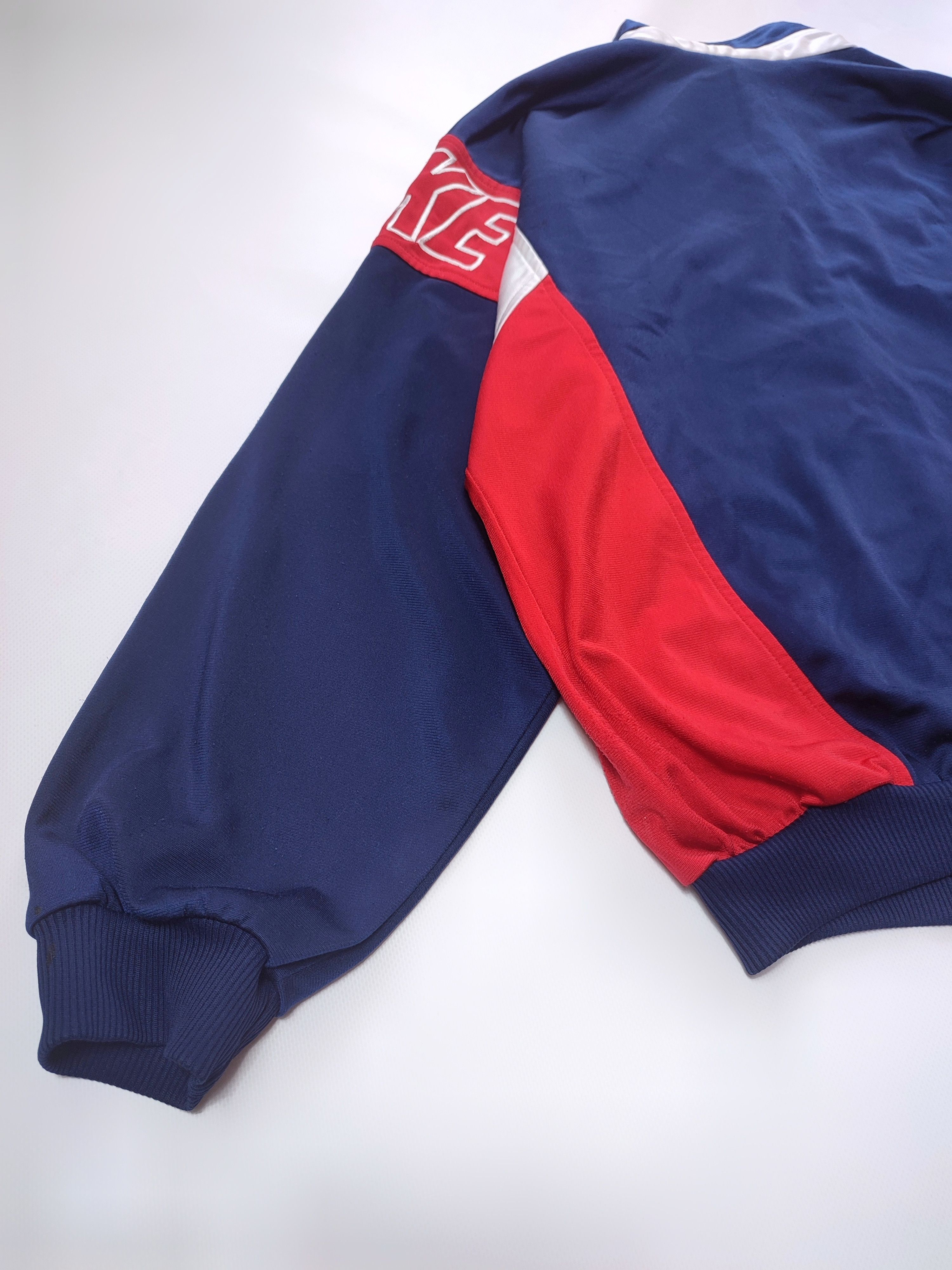 Nike Nike Vintage 90s Navy Red Windbreaker Jacket Size US S / EU 44-46 / 1 - 7 Thumbnail