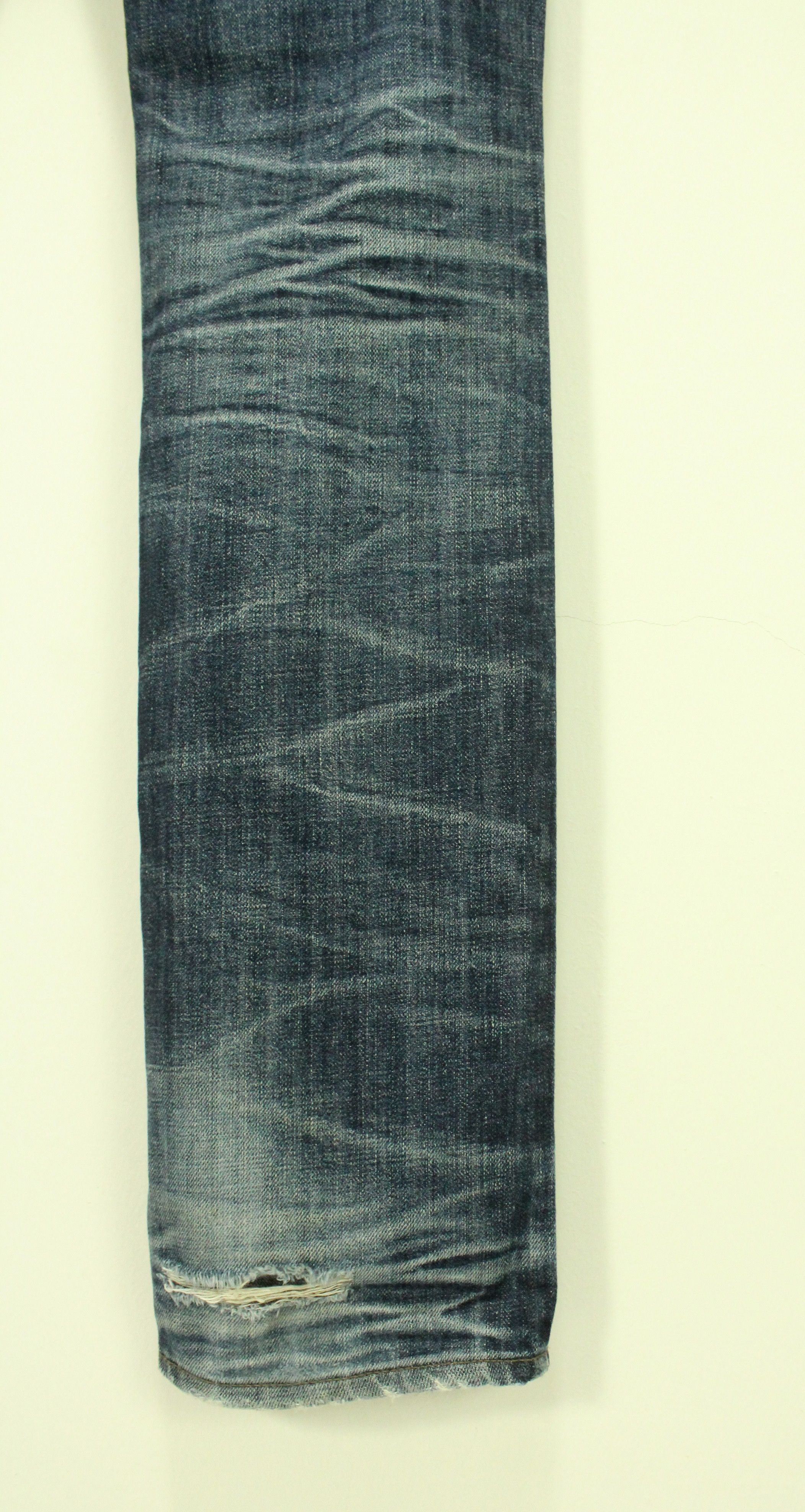 Japanese Brand LOUNGE LIZARD Denim Jeans Distressed Faded Thrashed Grunge Size US 31 - 12 Thumbnail