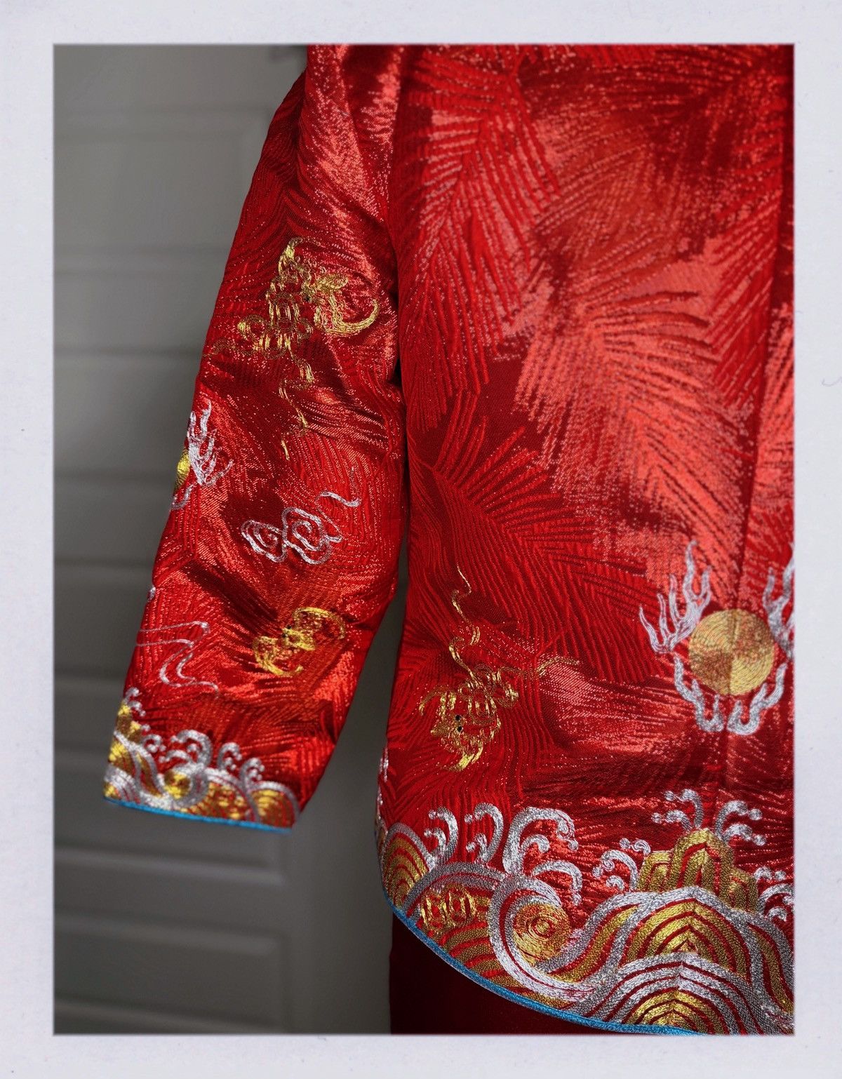 Other Brand New Traditional Chinese Men’s Wedding Outfit – Red Size 38L - 9 Thumbnail