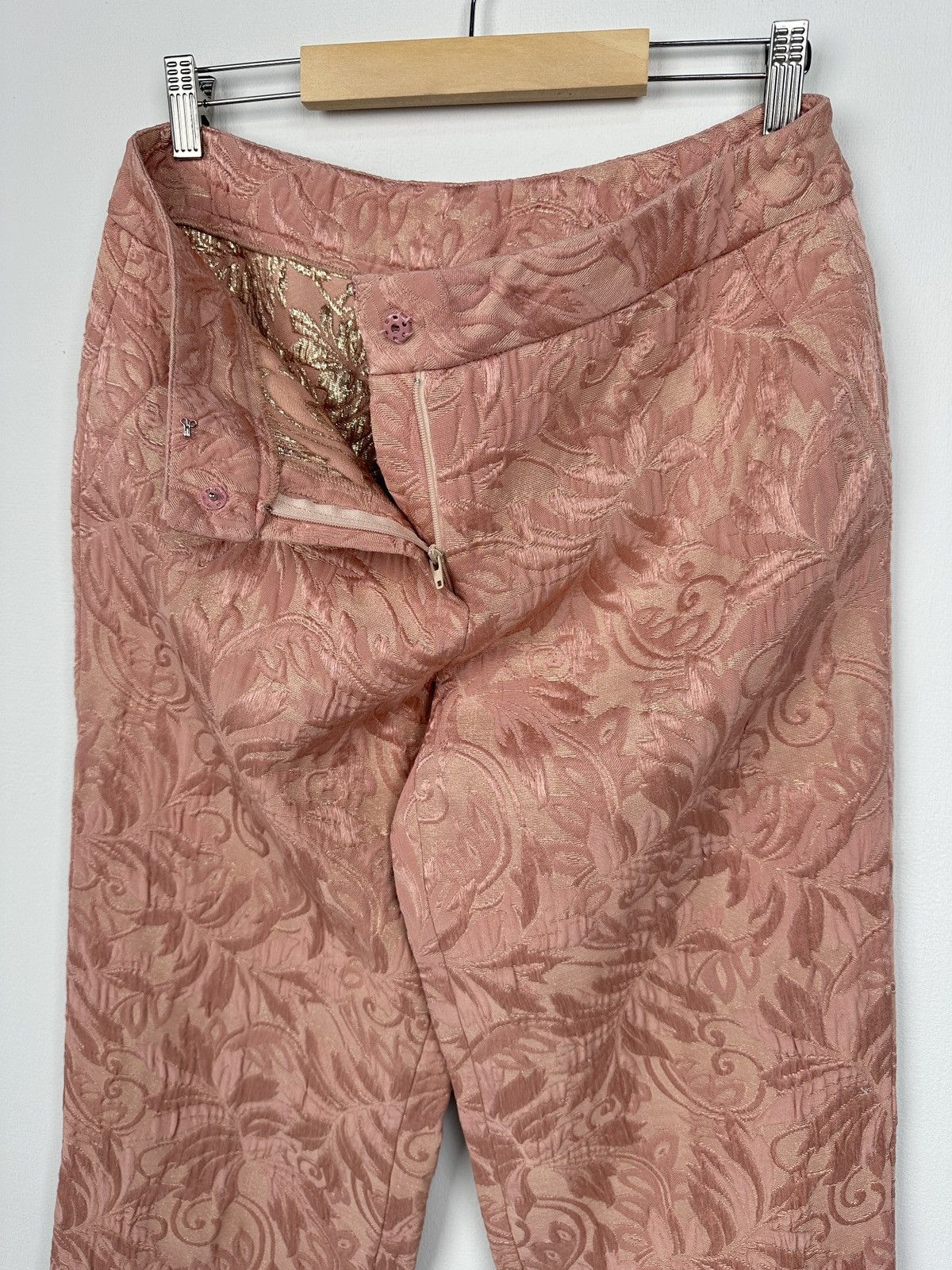 Blumarine BLUMARINE Wool Silk Floral Jacquard Pink Pants size 46 Size 32" / US 10 / IT 46 - 5 Thumbnail