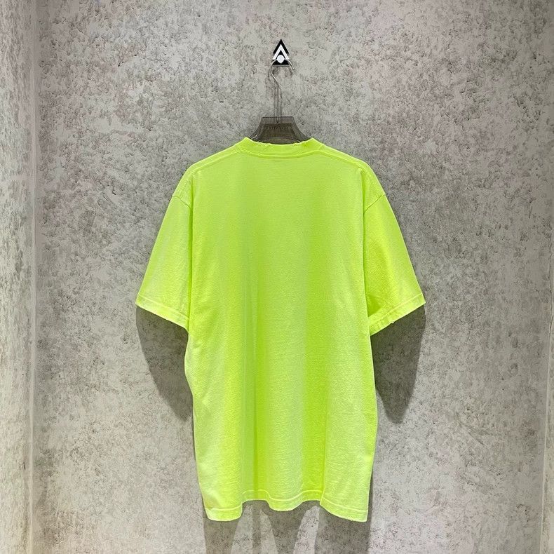 Balenciaga Balenciaga Hole logo old fluorescent green short sleeve 250 Size US XXS / EU 40 - 5 Thumbnail