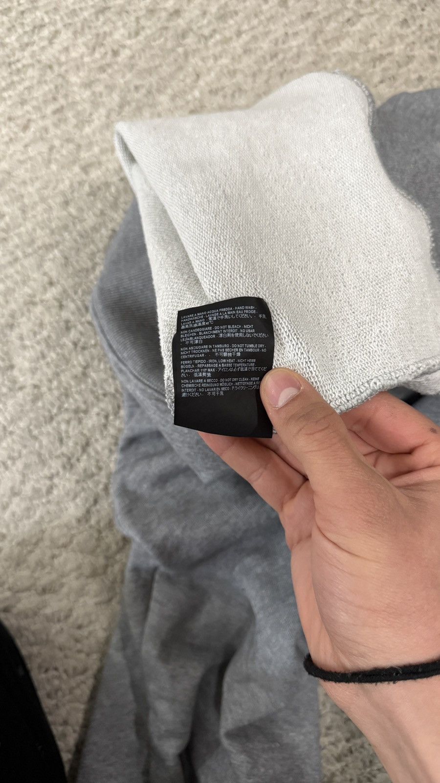 Balenciaga Balenciaga Simple Logo Crewneck Size US S / EU 44-46 / 1 - 8 Thumbnail
