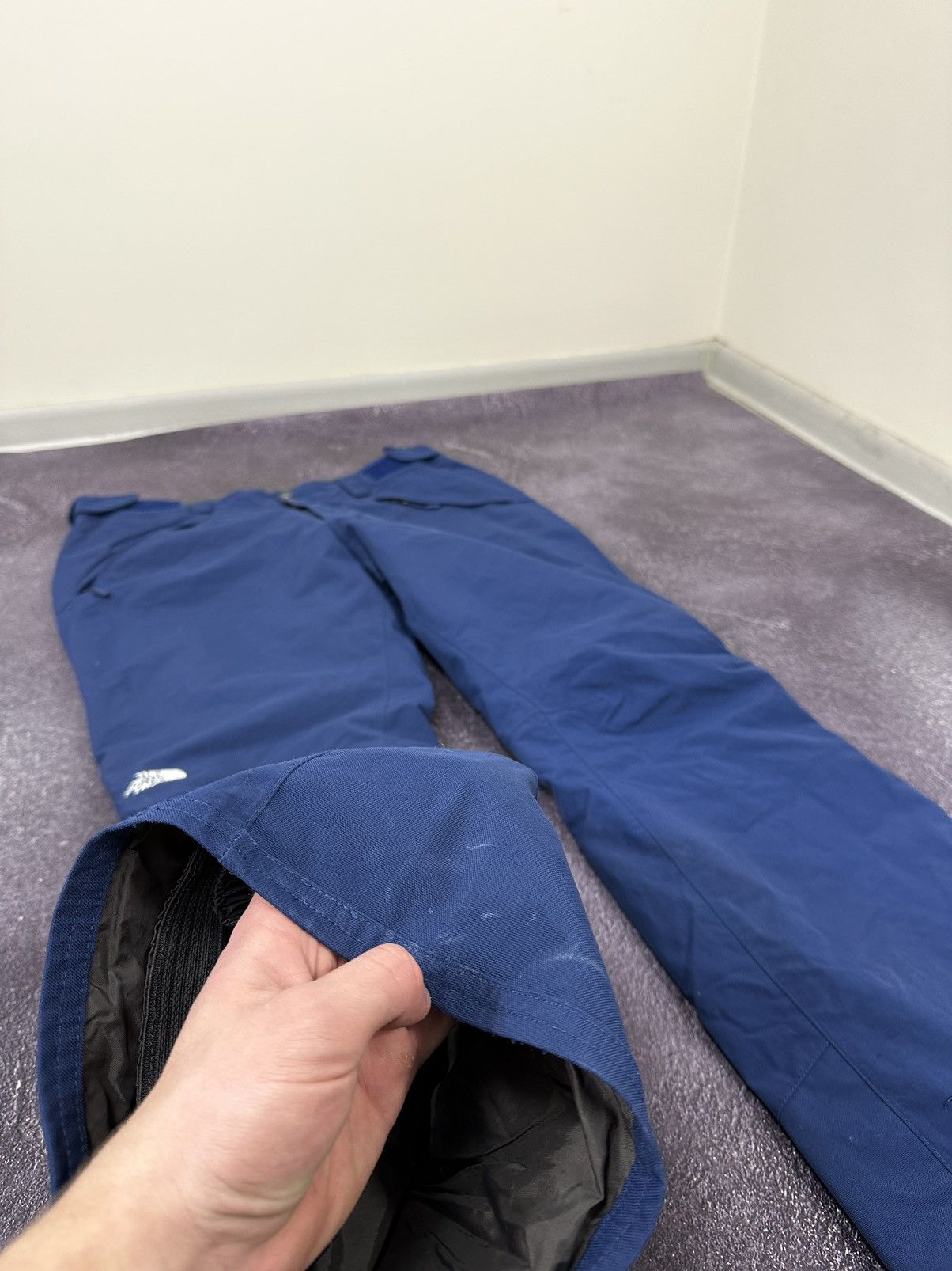 The North Face Vintage The North Face Ski Snowboarding Shell HyVent Pants Size US 34 / EU 50 - 14 Thumbnail