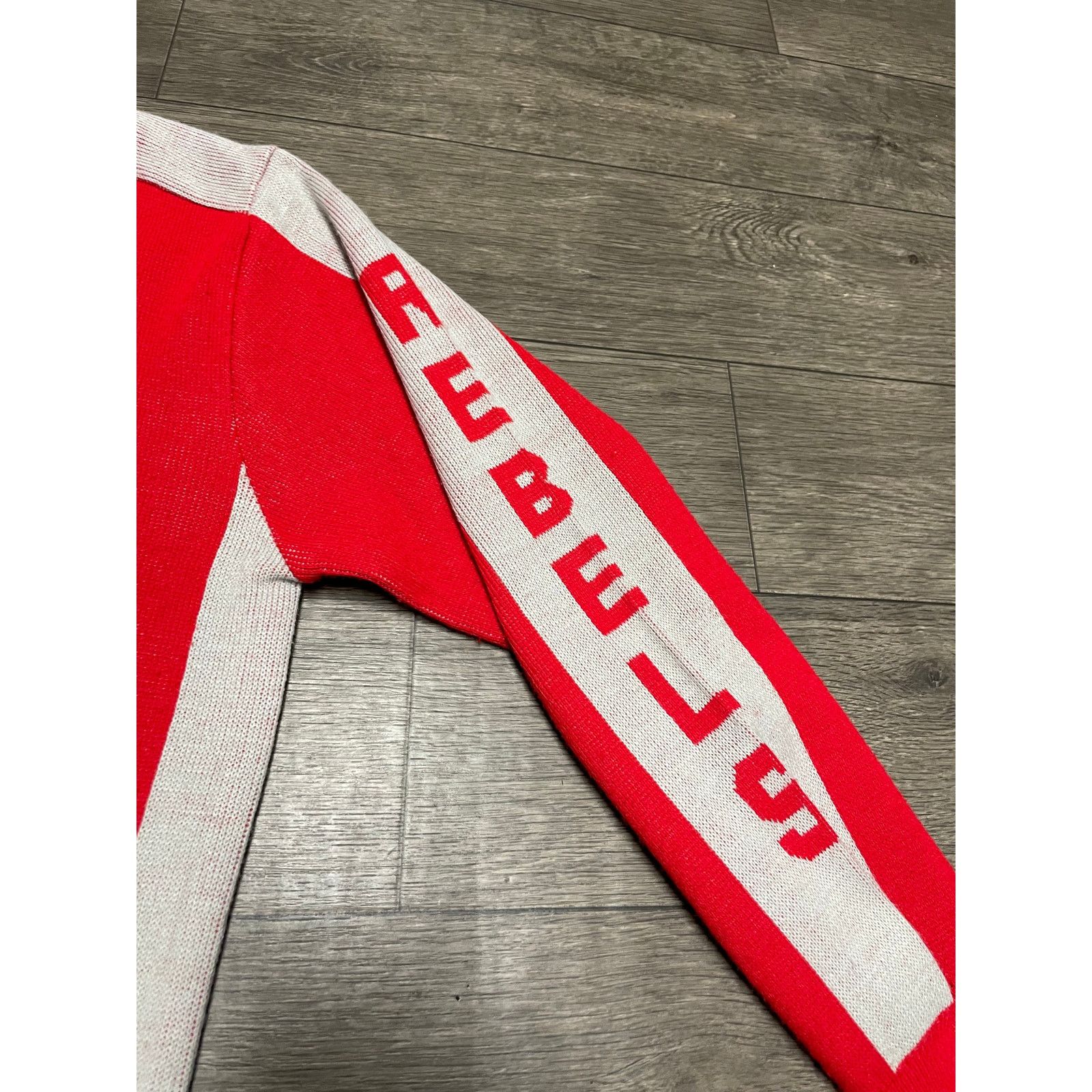 Vintage Vintage UNLV Rebels Red V-Neck Sweater 80s Sz M Size US M / EU 48-50 / 2 - 4 Thumbnail