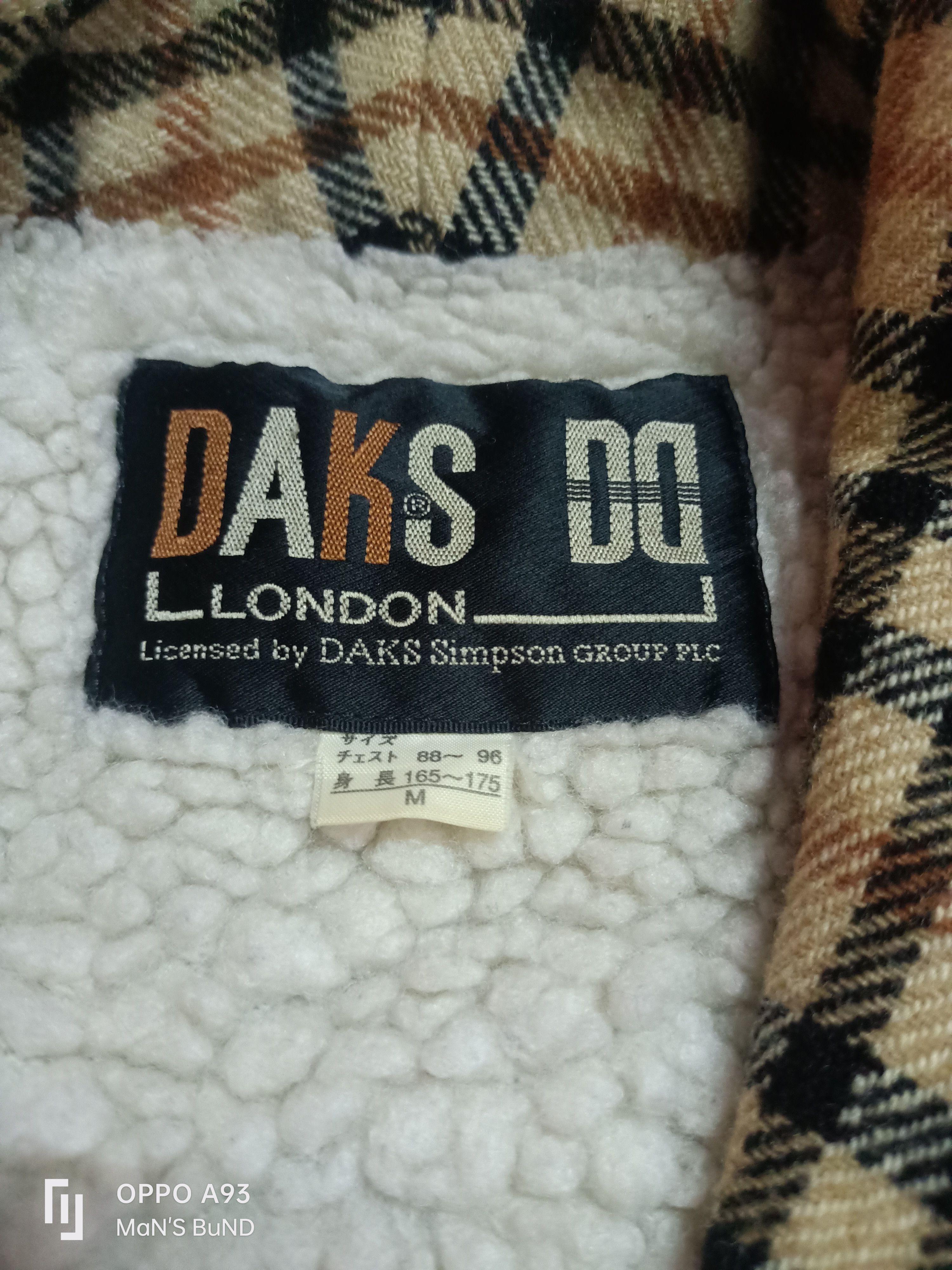 DAKS × Japanese Brand × Vintage Vintage DAKS London iconic check Sherpa Vest Size US M / EU 48-50 / 2 - 8 Thumbnail