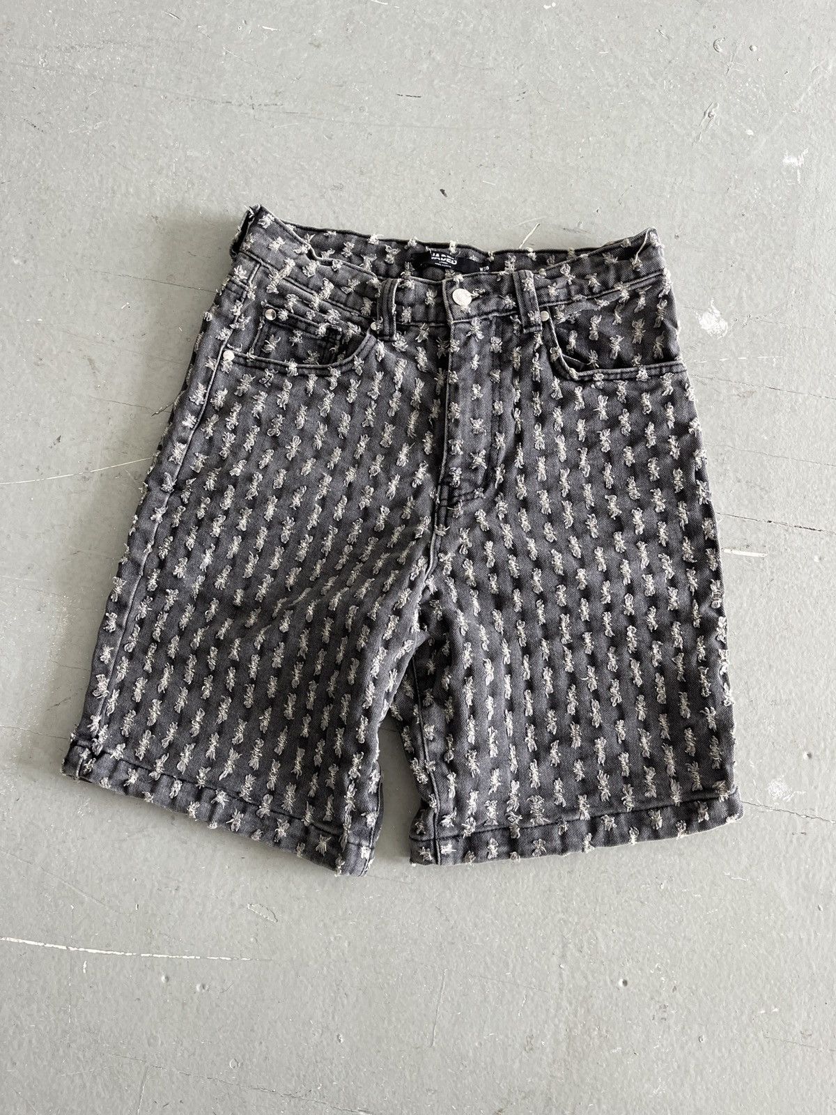 Jaded London Jaded London Distressed Jorts (unisex) Size US 30 / EU 46 - 6 Thumbnail
