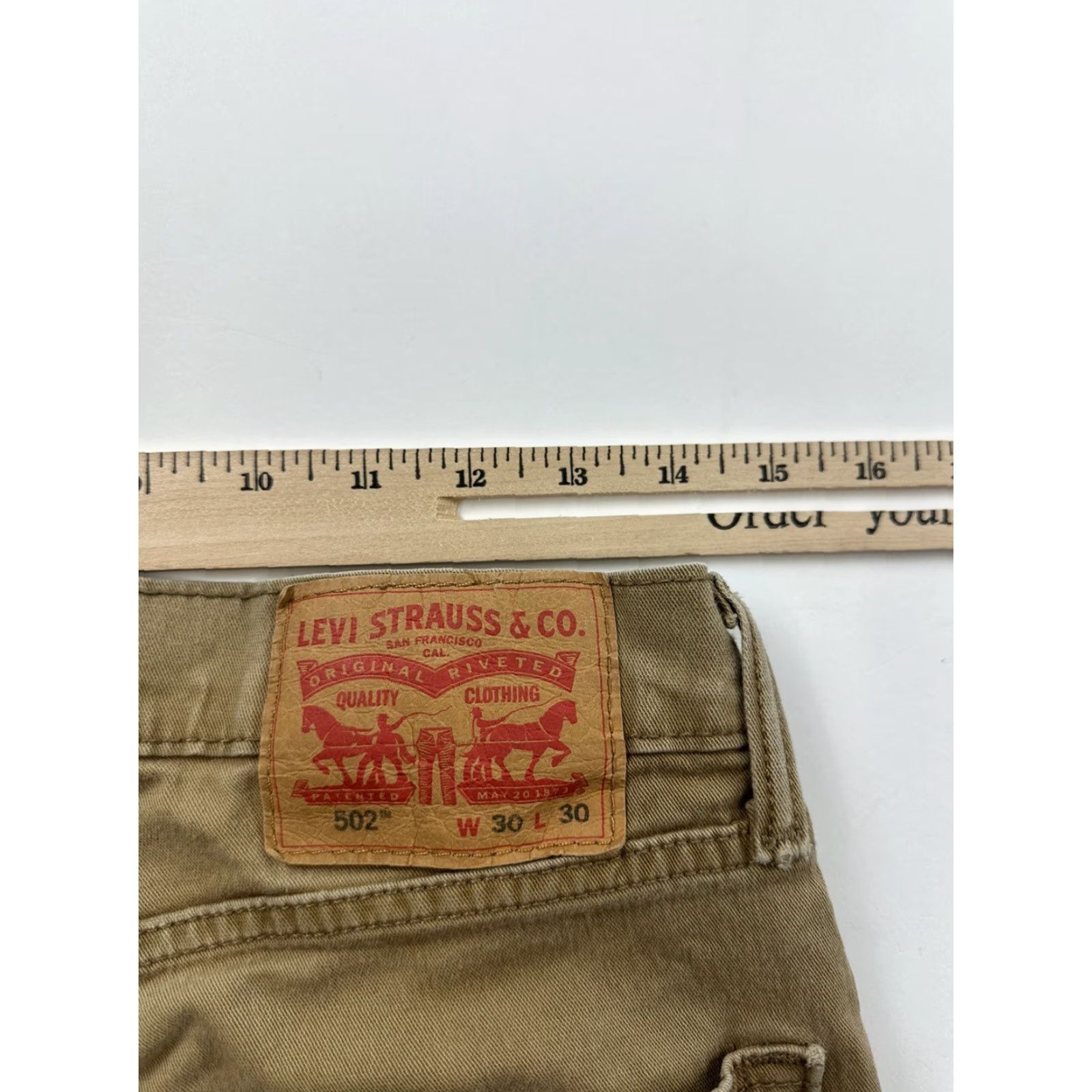 Levi's Levis 502 Jeans Slim Mens 29x27 (tagged 30x30) Beige Slim Size US 29 - 8 Thumbnail