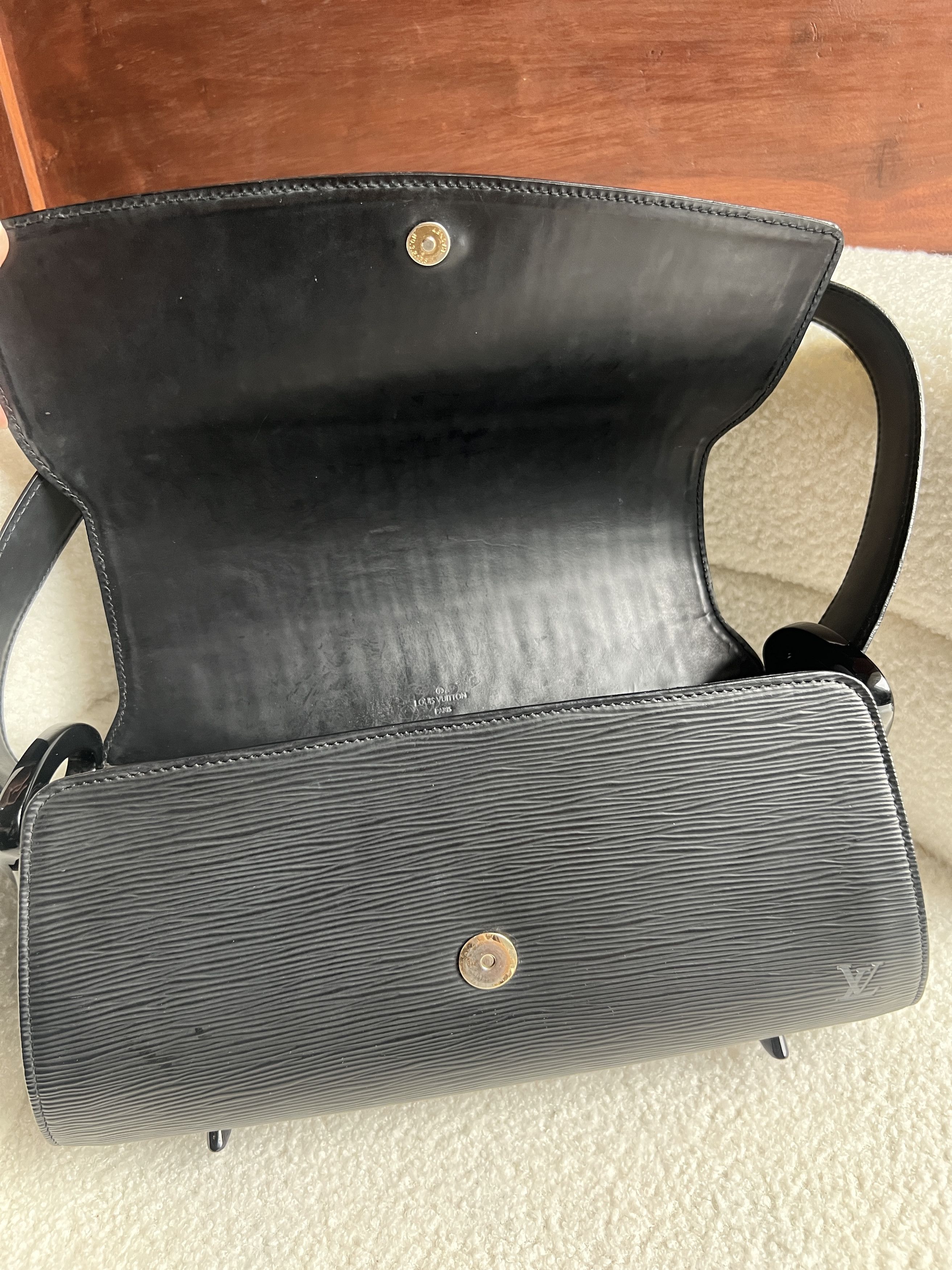 Louis Vuitton Louis Vuitton Epi Nocturne GM Size ONE SIZE - 8 Thumbnail
