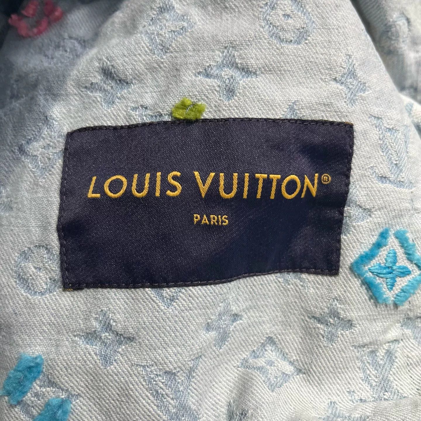 Louis Vuitton Louis Vuitton Light Blue Logo Embroidered Denim Jacket Size US M / EU 48-50 / 2 - 4 Thumbnail