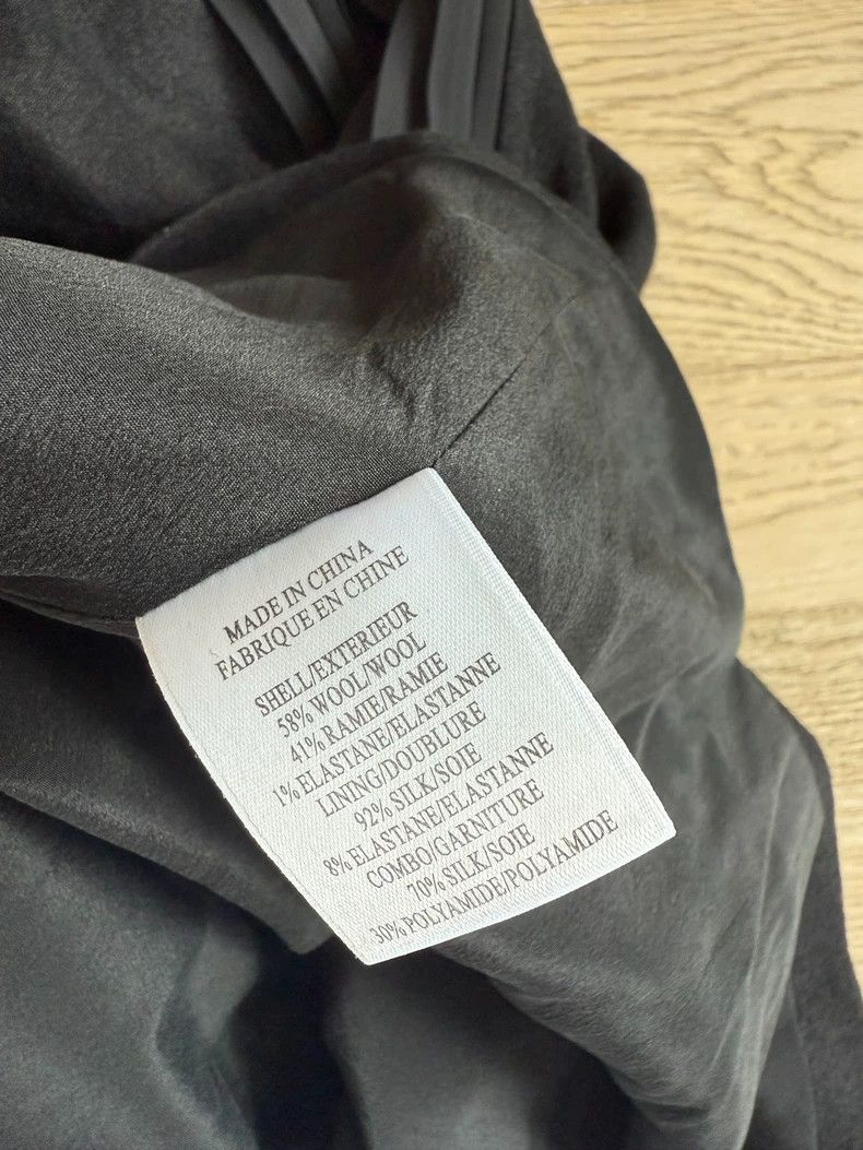 Helmut Lang HELMUT LANG size8 A woolen black dress Size M / US 6-8 / IT 42-44 - 5 Thumbnail
