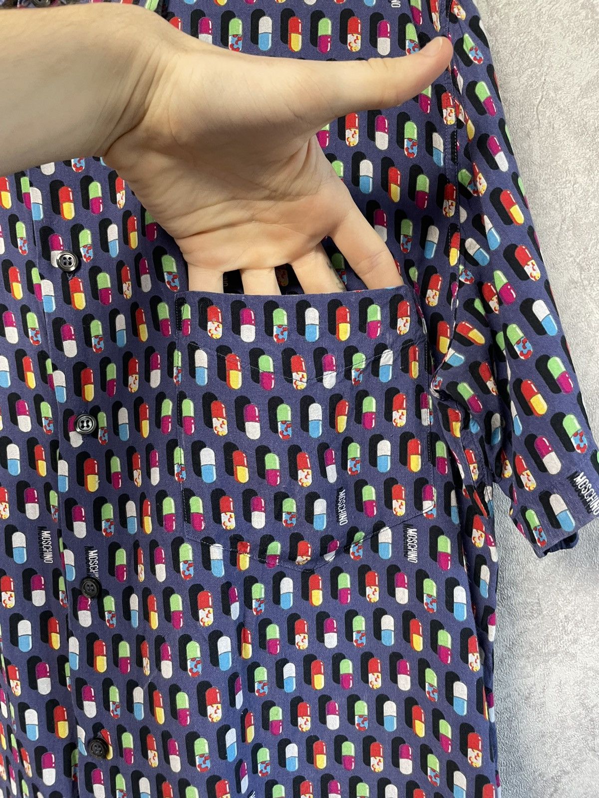 Moschino RARE Moschino x Cheap And Chic Pils 1997s Short Sleeve Shirt Size US L / EU 52-54 / 3 - 6 Thumbnail