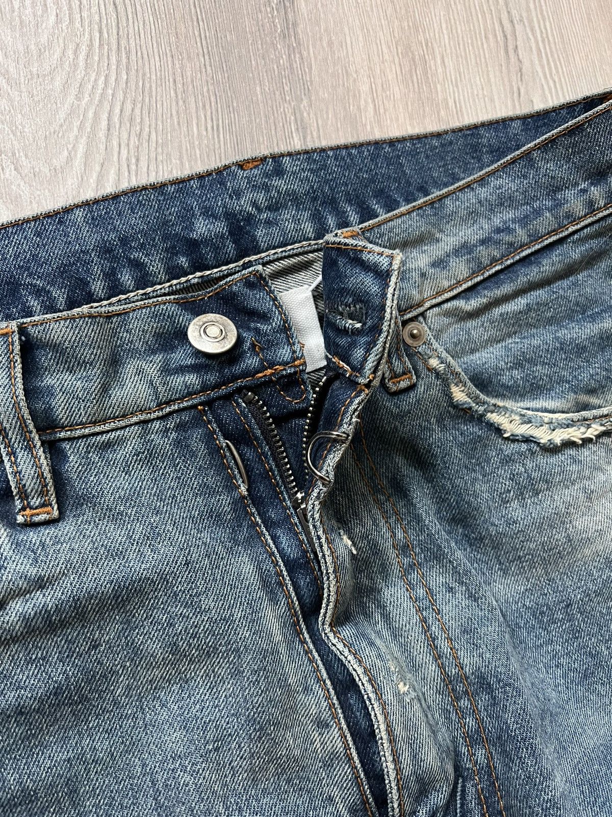 Maison Margiela Maison Margiela aw23 distressed detail straight leg jeans Size US 29 - 8 Thumbnail
