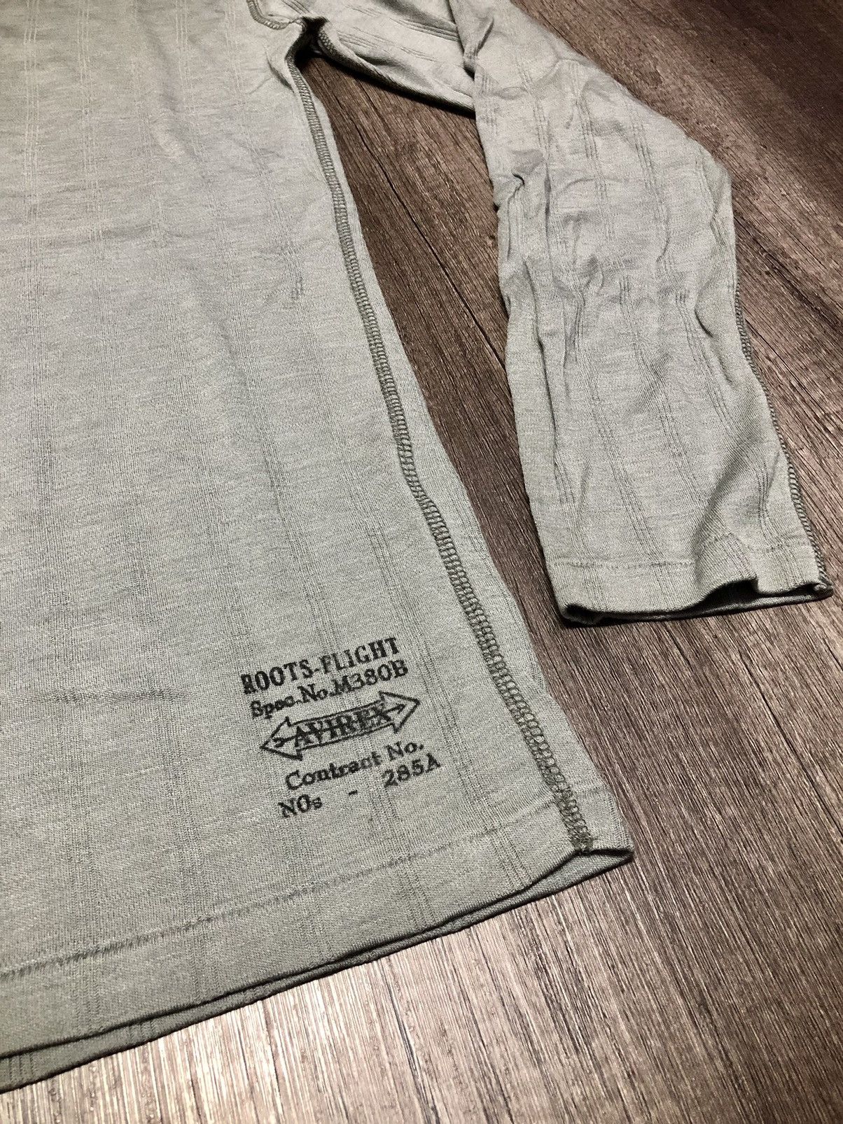 Avirex × Roots Of Flight VINTAGE AVIREX ROOTS FLIGHT NO M380B LONG SLEEVE TEE SHIRT Size US S / EU 44-46 / 1 - 8 Thumbnail
