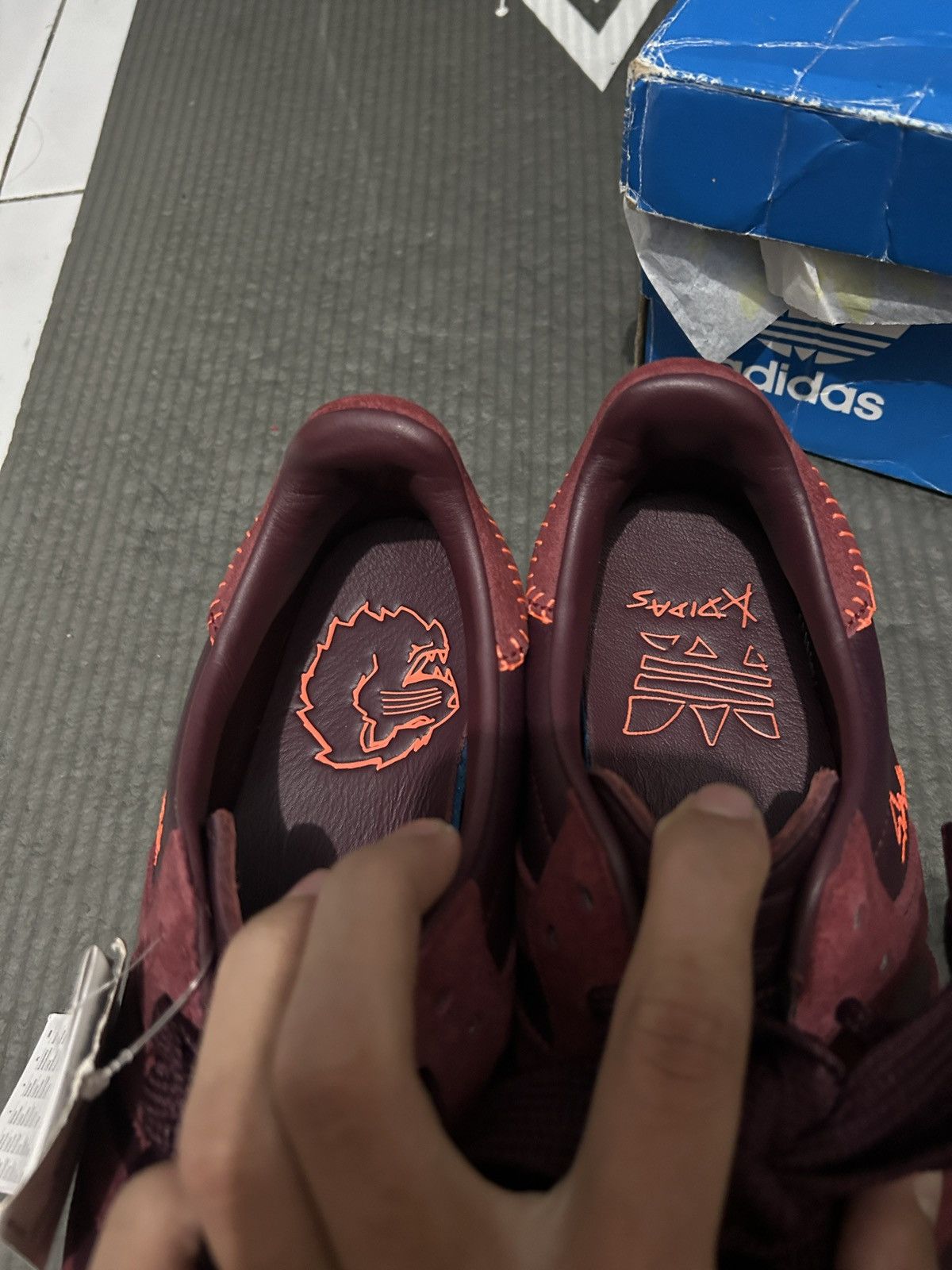 Adidas adidas samba jonah hill maroon Size US 8 / EU 41 - 4 Thumbnail