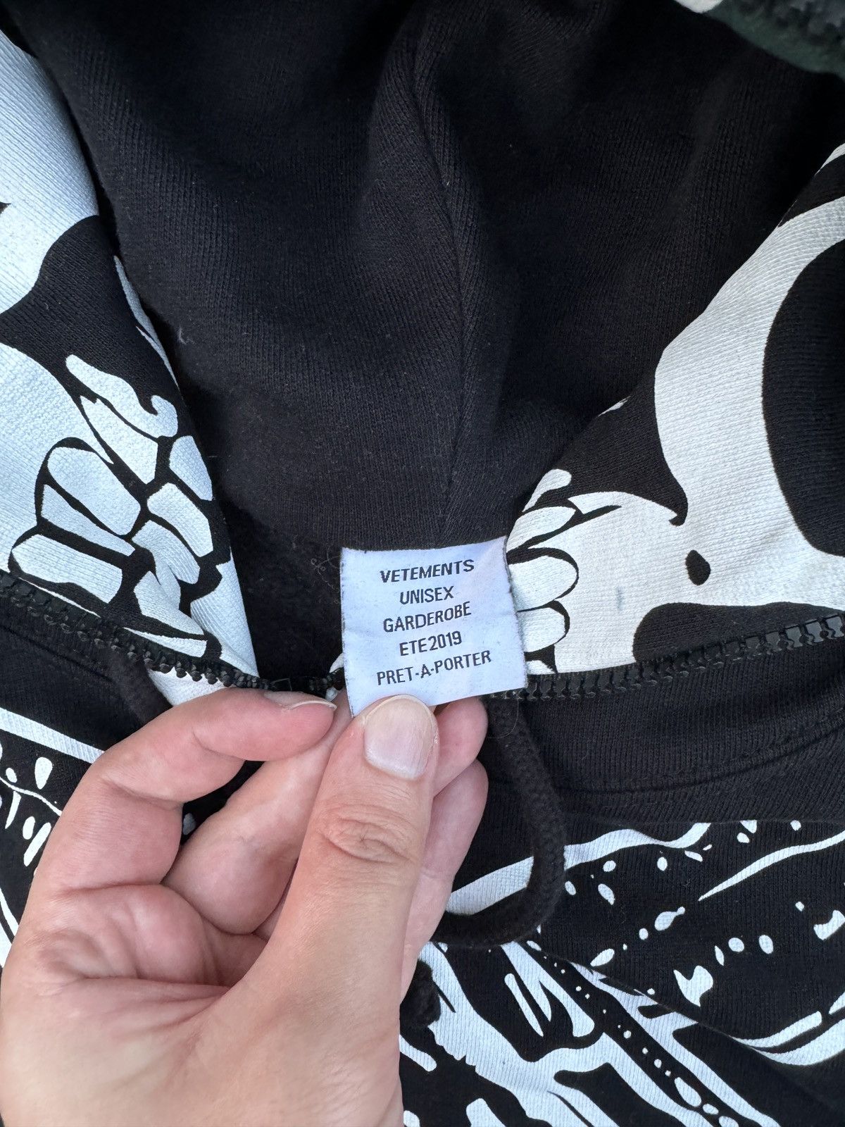 Vetements Vetements SS19 Marine Skull Soldier Gimp Hoodie Sz. S Size US S / EU 44-46 / 1 - 7 Thumbnail