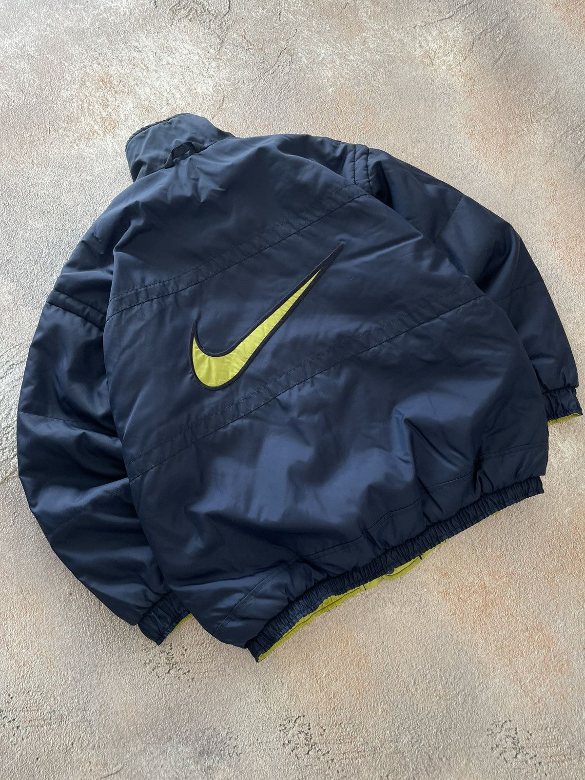 Nike Vintage Nike Big Swoosh Nylon Baggy Bomber Jacket Size US M / EU 48-50 / 2 - 1 Thumbnail