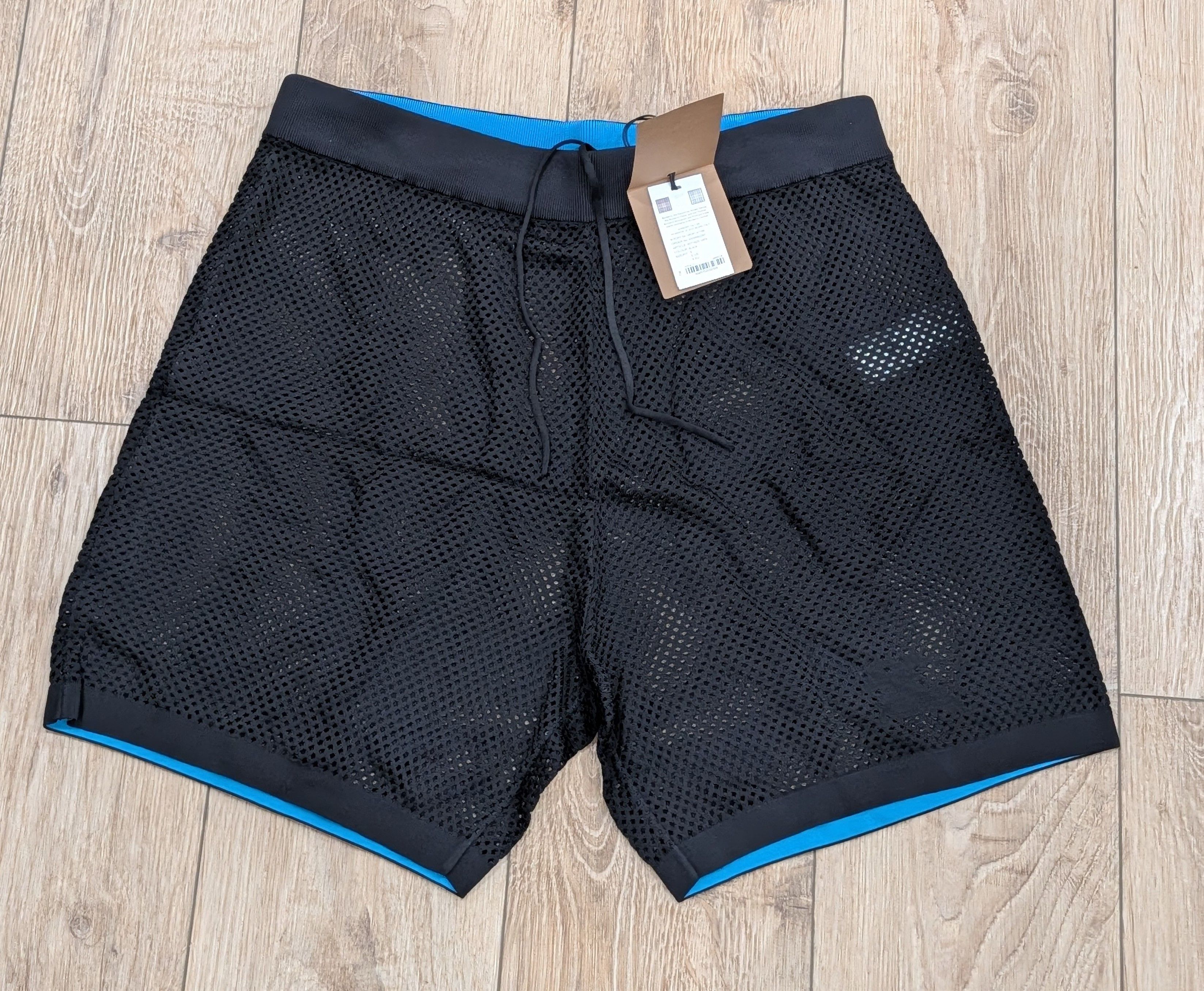 Burberry Burberry Equestrian Knight Motif Knit Shorts Black Small Size US 30 / EU 46 - 1 Thumbnail
